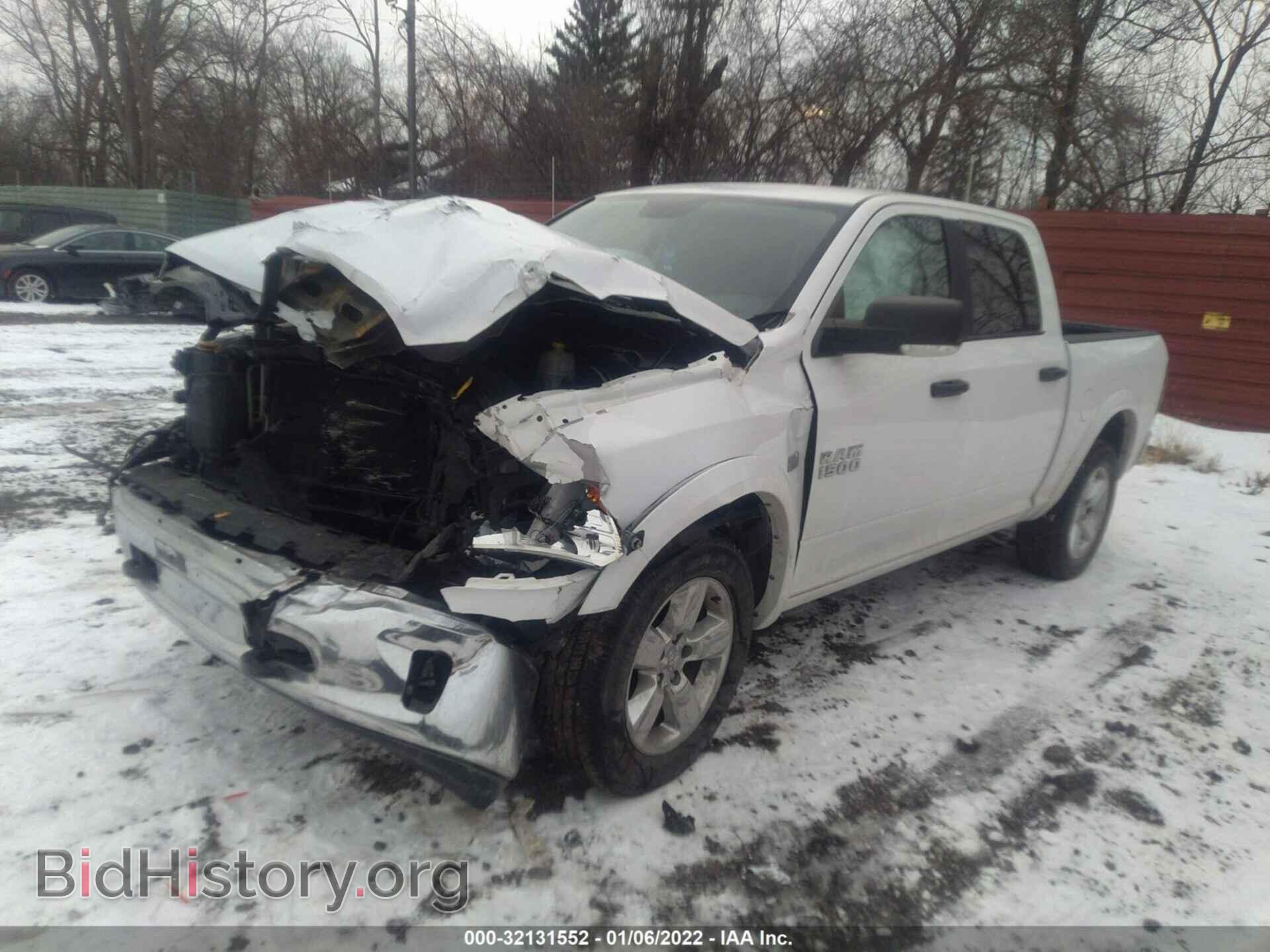 2015 RAM 1500 - VIN: 1C6RR7LT1FS769199 - Фото 2