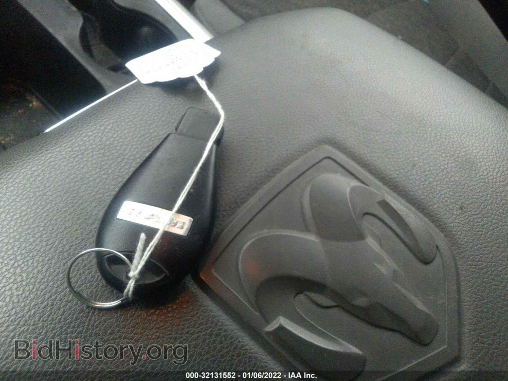 2015 RAM 1500 - VIN: 1C6RR7LT1FS769199 - Фото 11