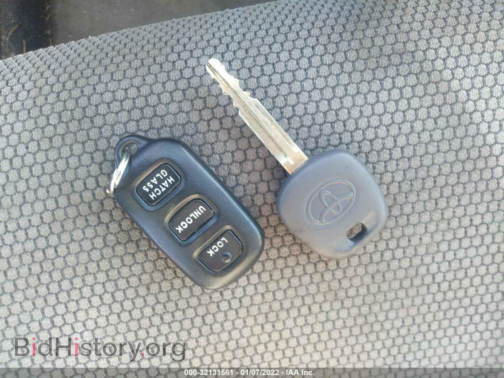 2007 TOYOTA MATRIX - VIN: 2T1KR32E77C656334 - Фото 11