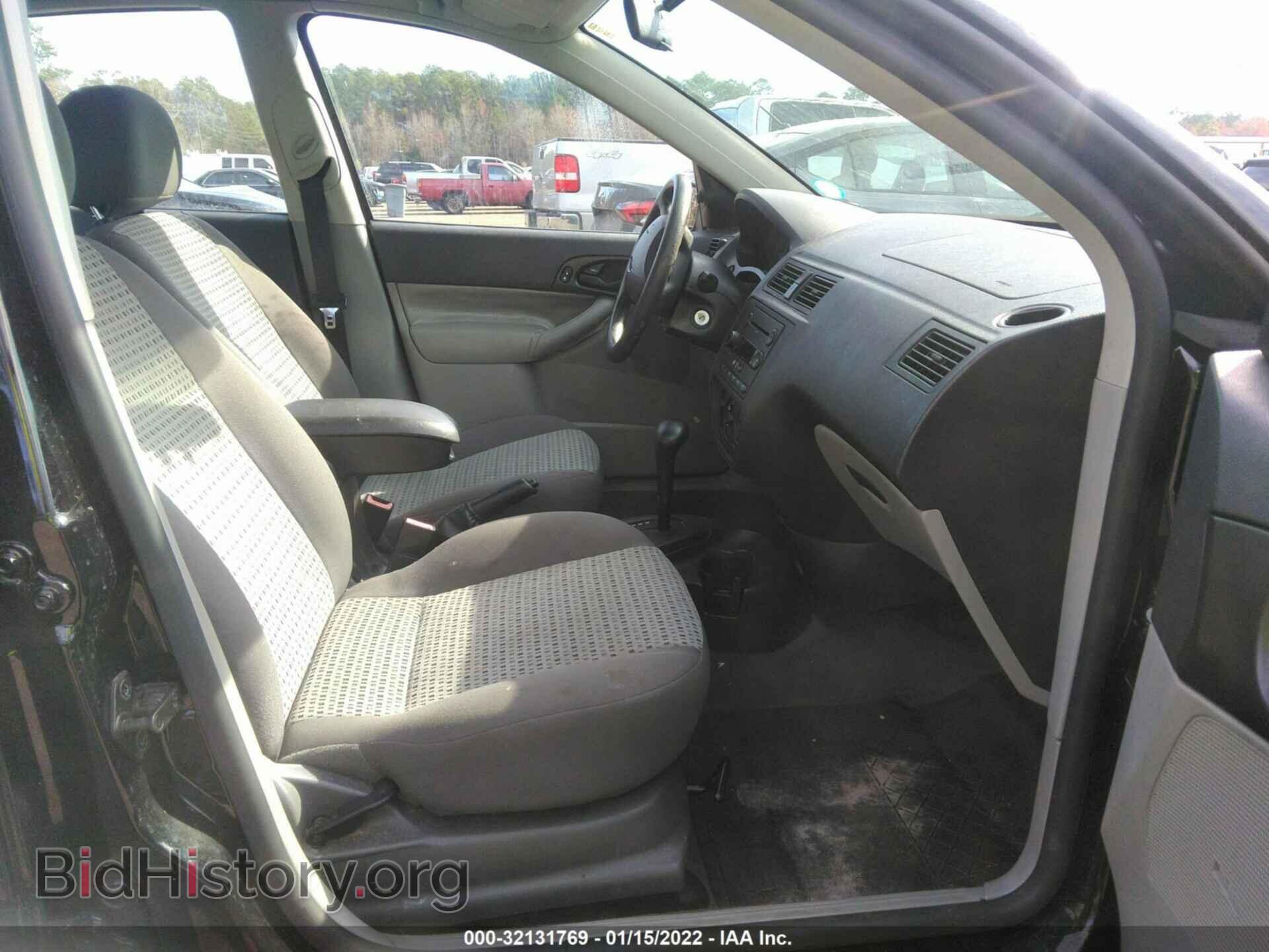 2007 FORD FOCUS - VIN: 1FAHP34N17W361000 - Photo 5