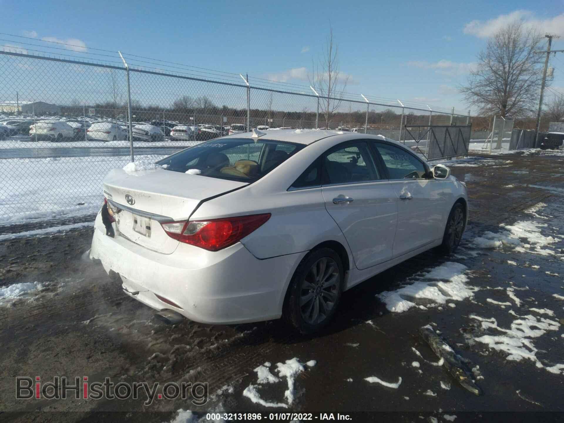 2011 HYUNDAI SONATA - VIN: 5NPEC4AC2BH305826 - Фото 4