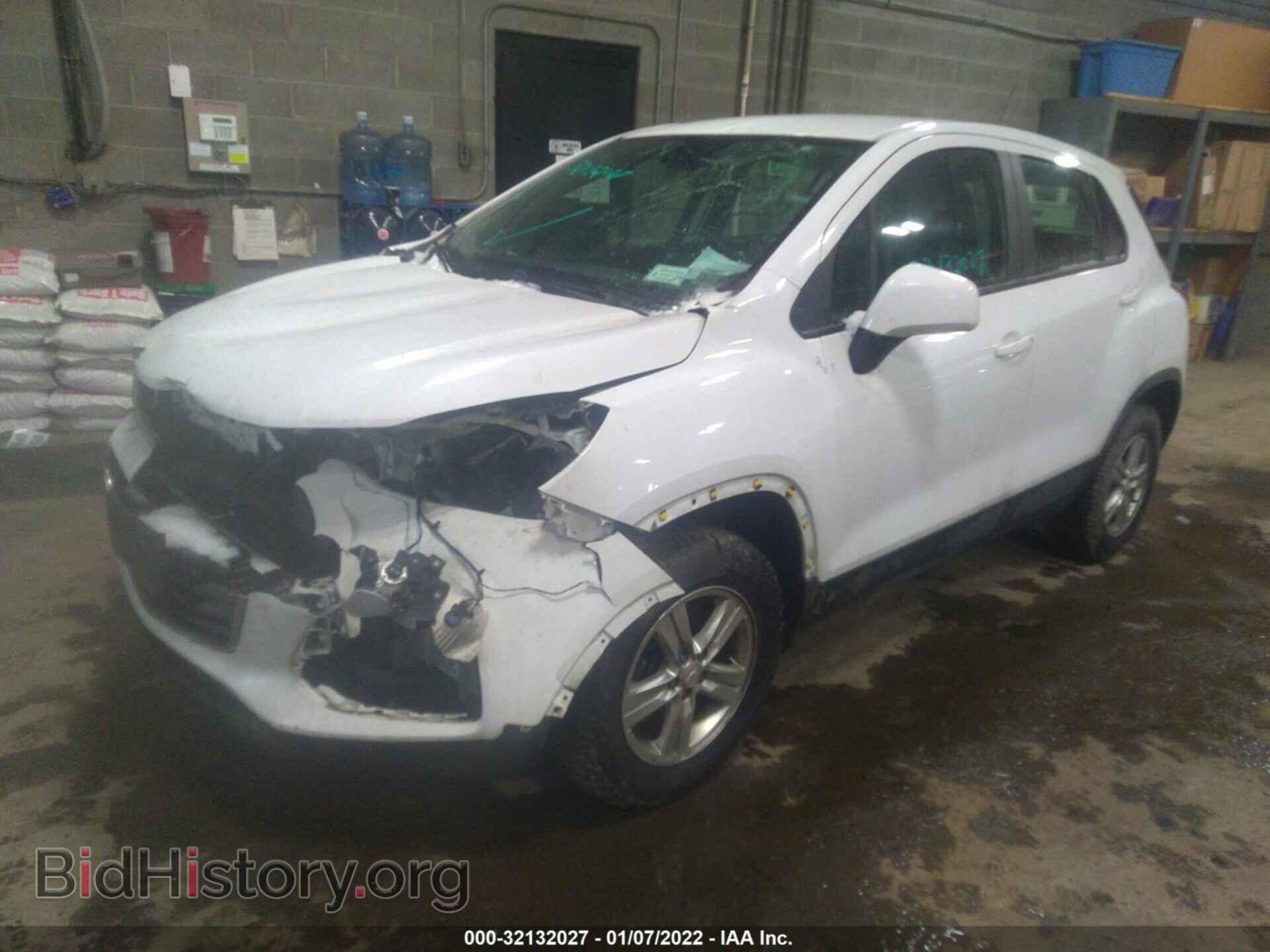 2018 CHEVROLET TRAX - VIN: KL7CJNSB2JB732686 - Фото 2