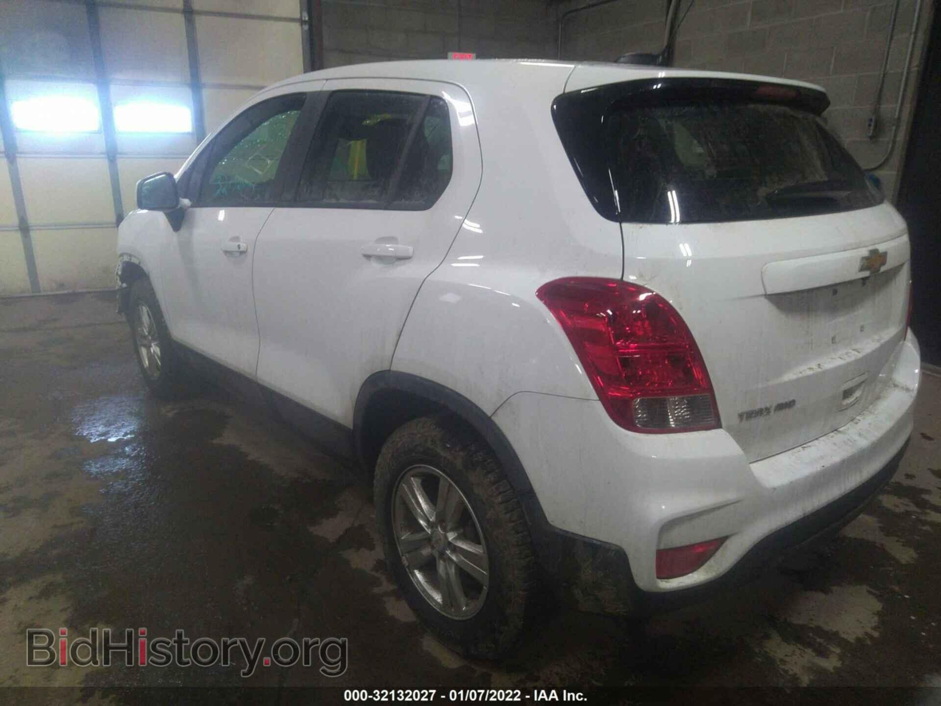 2018 CHEVROLET TRAX - VIN: KL7CJNSB2JB732686 - Фото 3