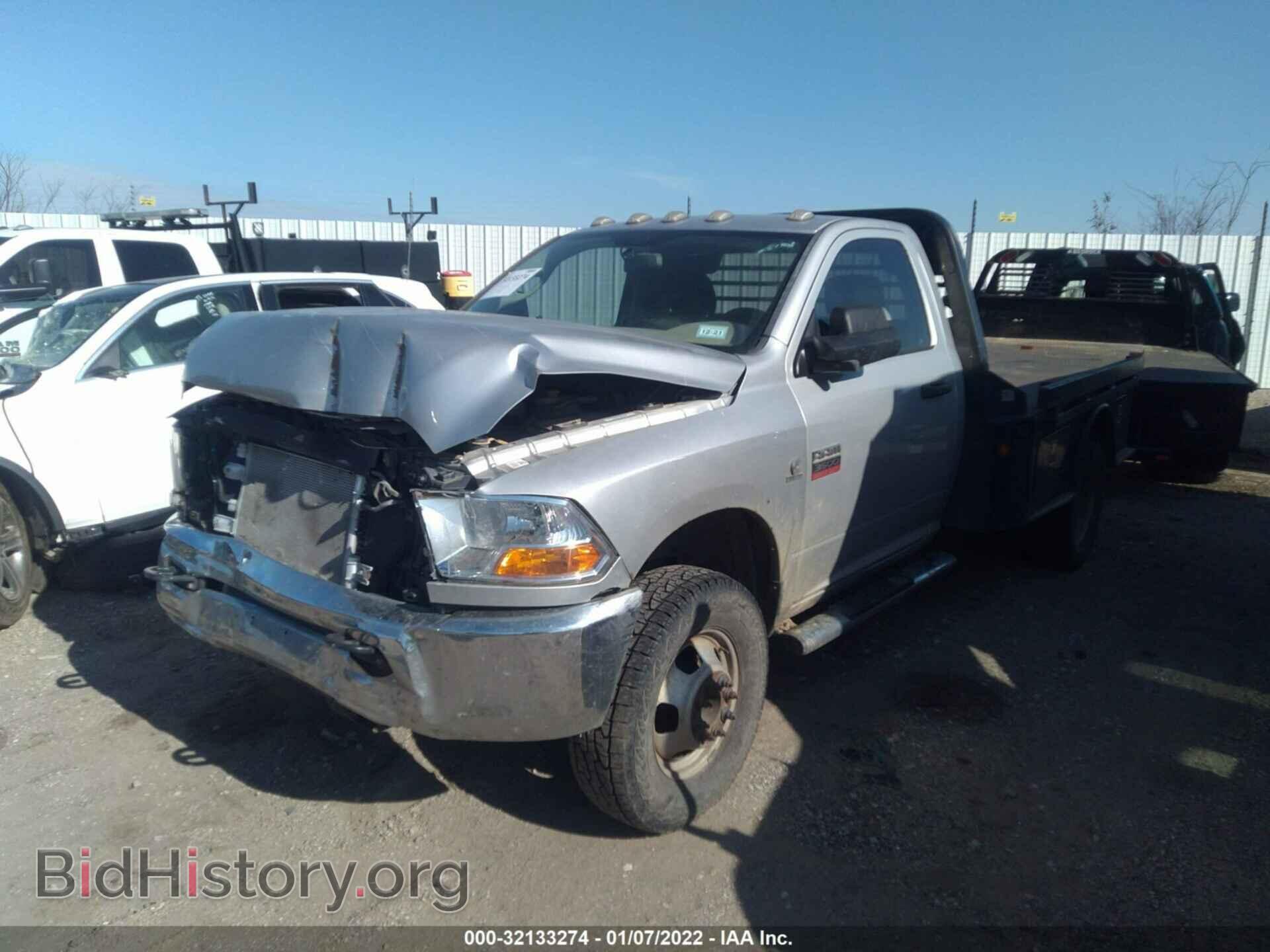 2012 RAM 3500 - VIN: 3C63DRAL2CG227521 - Photo 2