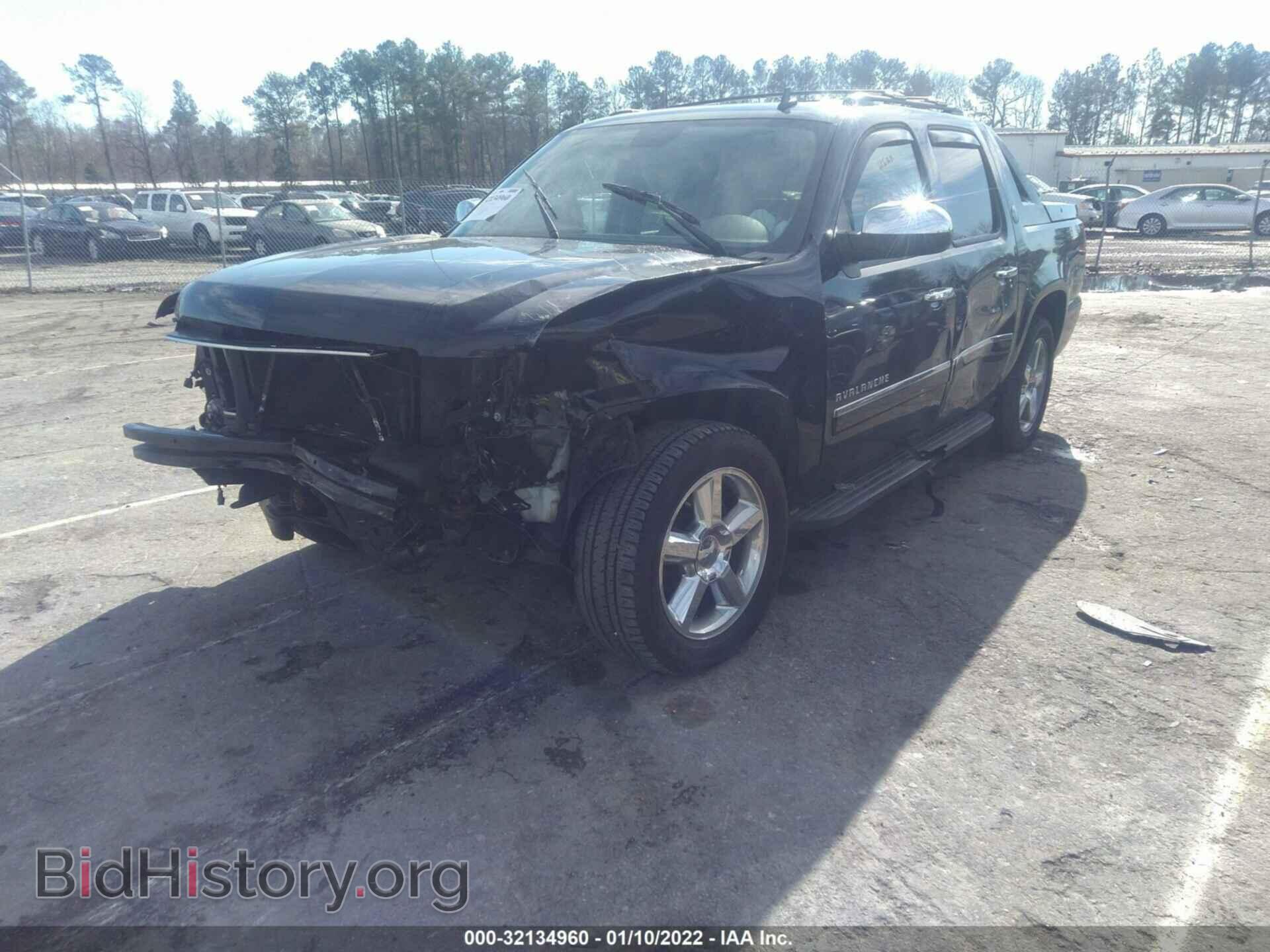 2013 CHEVROLET AVALANCHE - VIN: 3GNMCGE06DG193788 - Фото 2