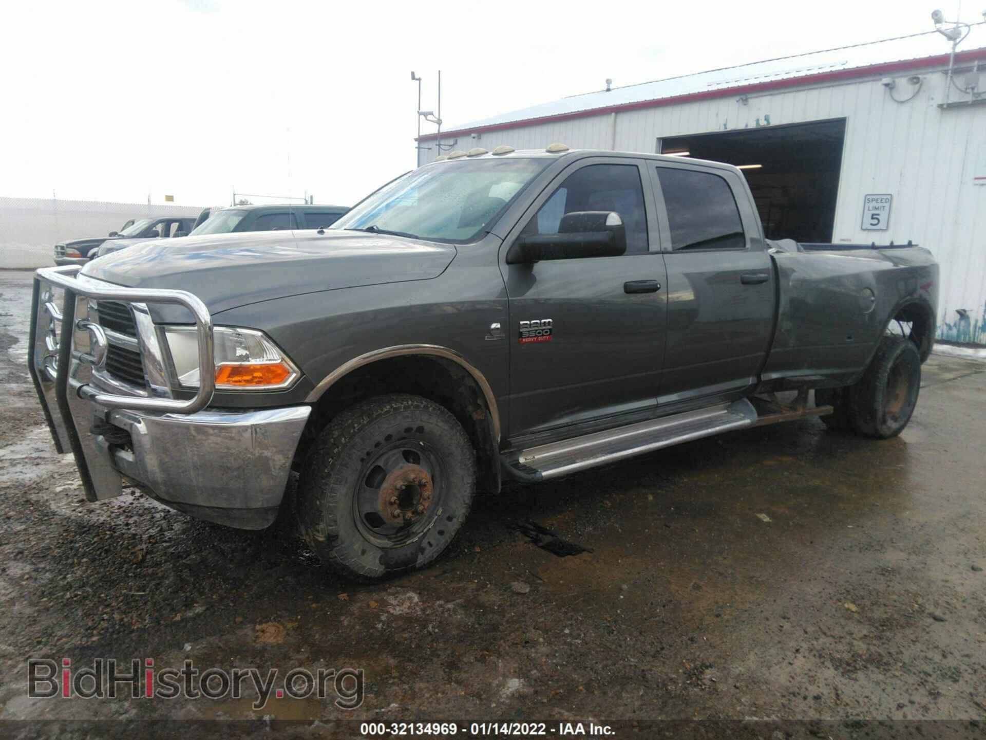 2011 RAM 3500 - VIN: 3D73Y4CL6BG532828 - Фото 2