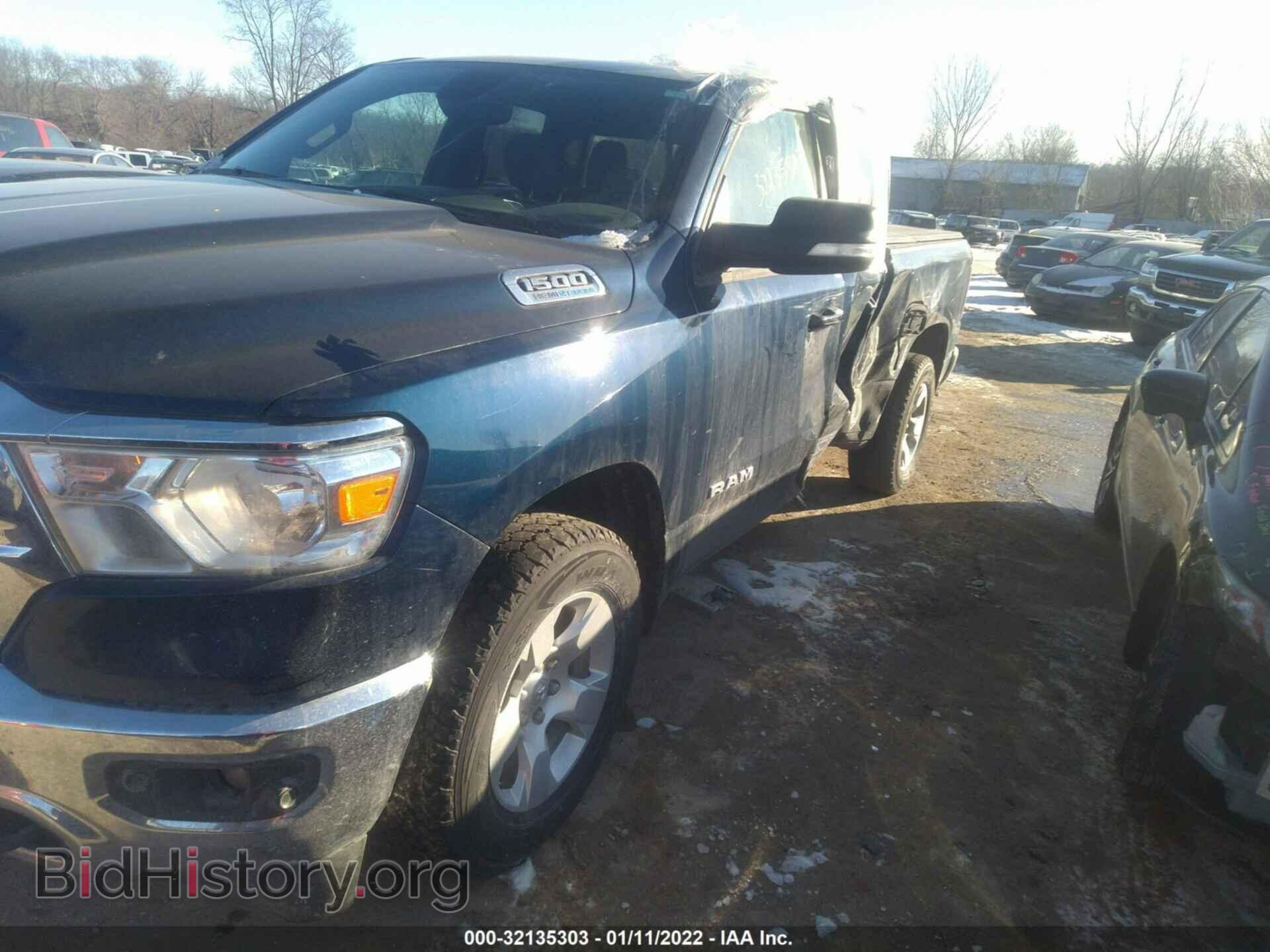 2021 RAM 1500 - VIN: 1C6SRFBT3MN631916 - Фото 2
