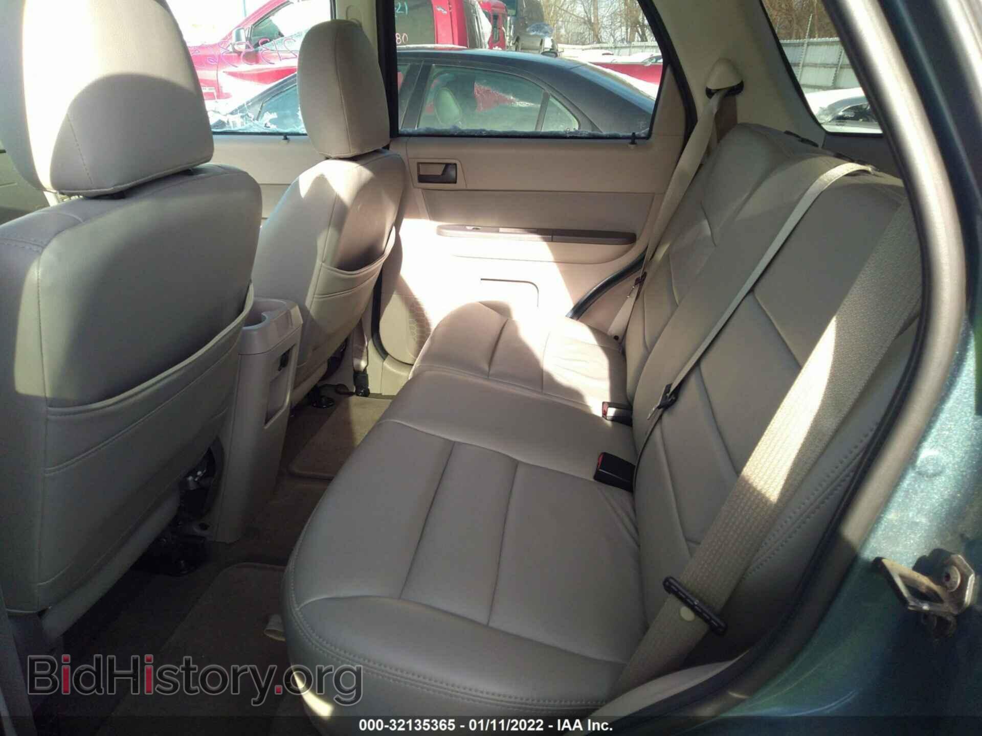 2011 FORD ESCAPE - VIN: 1FMCU0DG7BKB72232 - Фото 8