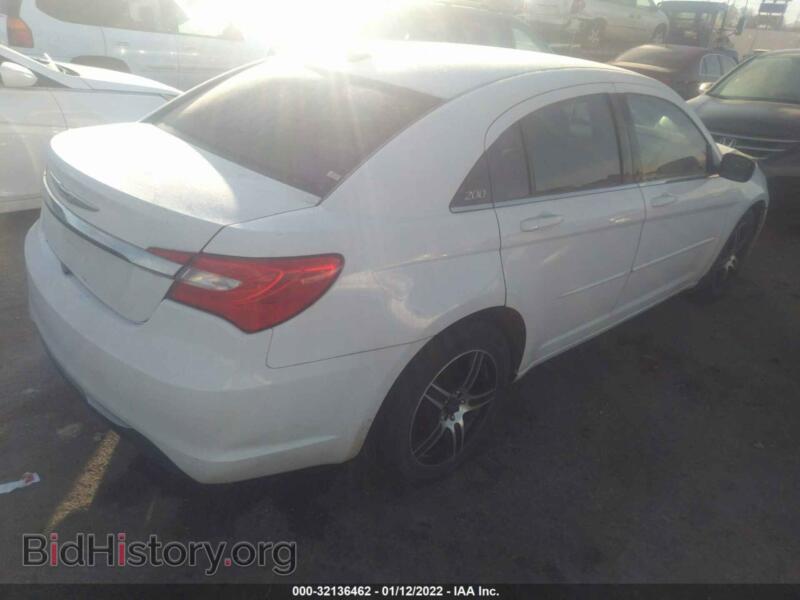 2013 Chrysler 200 (VIN 1C3CCBBB7DN589981) — photo 4 of 11