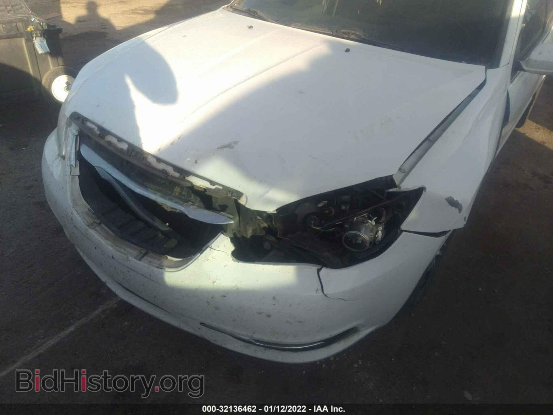 2013 CHRYSLER 200 - VIN: 1C3CCBBB7DN589981 - Фото 6