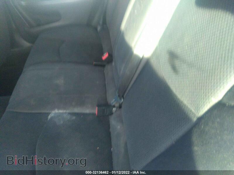 2013 Chrysler 200 (VIN 1C3CCBBB7DN589981) — photo 8 of 11