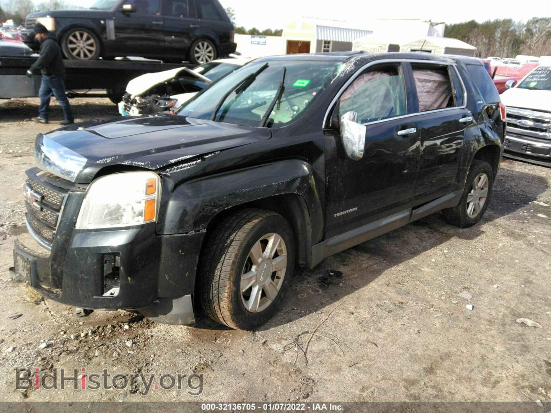 2013 GMC TERRAIN - VIN: 2GKALMEK8D6209730 - Photo 2