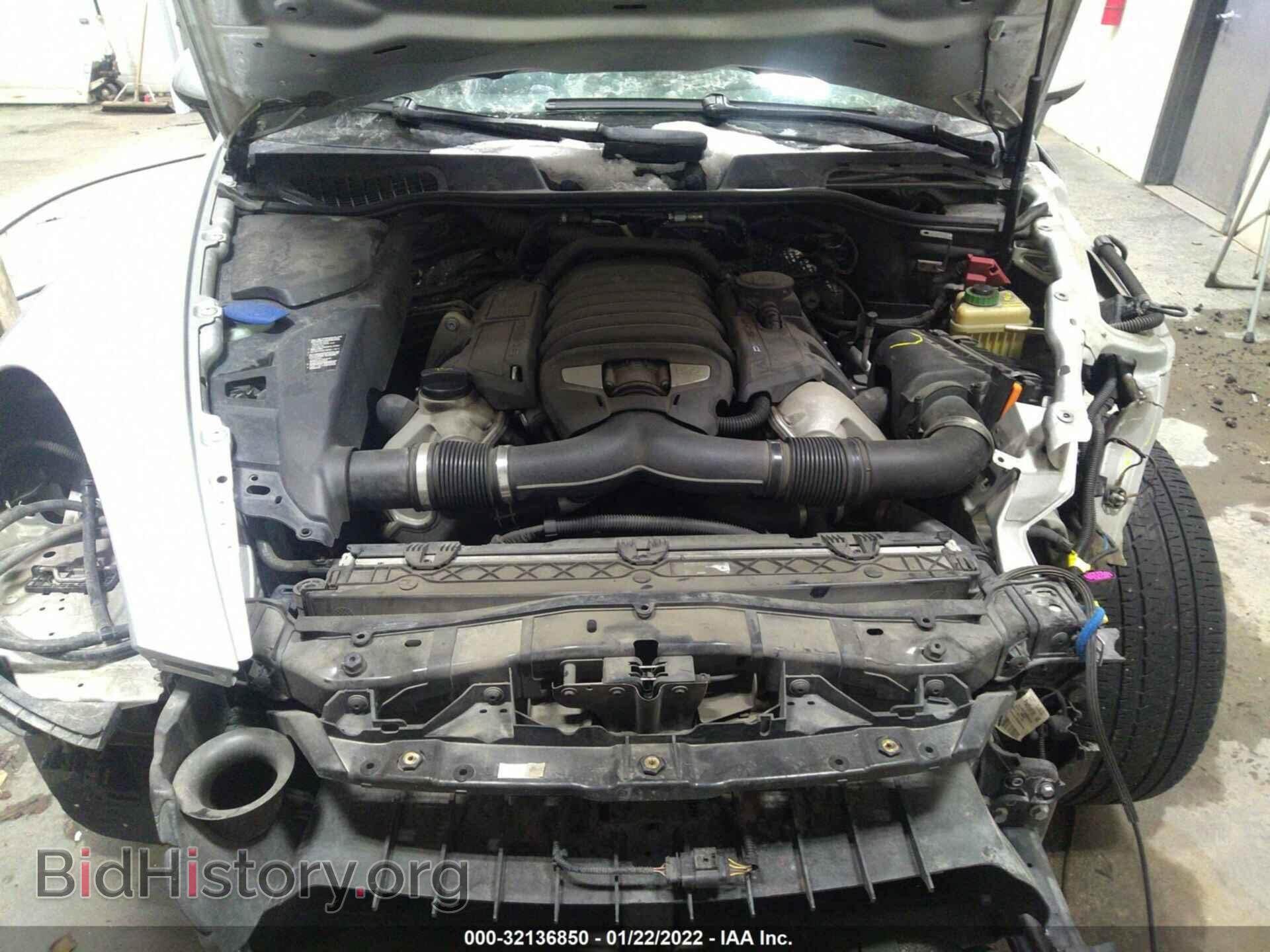 2011 PORSCHE CAYENNE - VIN: WP1AB2A20BLA43134 - Фото 10