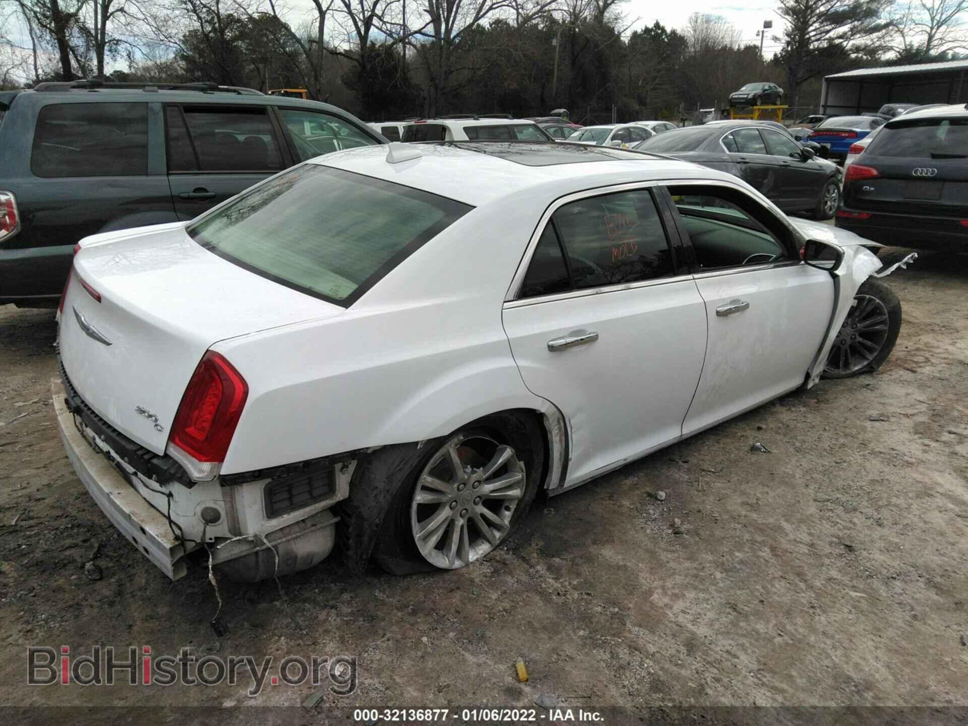 2016 CHRYSLER 300 - VIN: 2C3CCAEG6GH198013 - Фото 4
