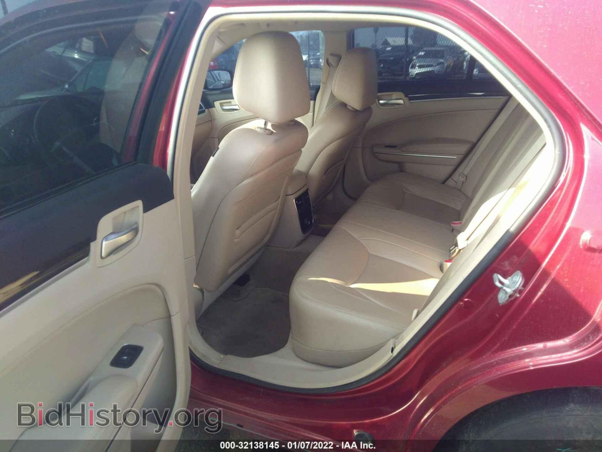 2013 CHRYSLER 300 - VIN: 2C3CCAAG6DH615308 - Фото 8