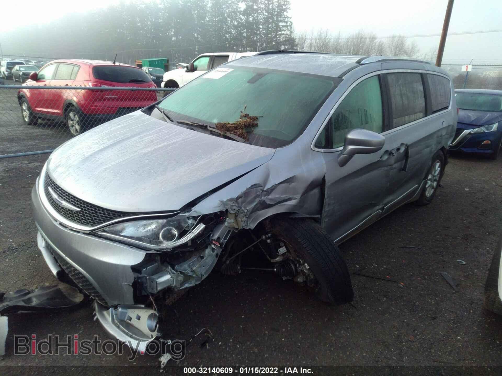 2020 CHRYSLER PACIFICA - VIN: 2C4RC1BG4LR272768 - Фото 2