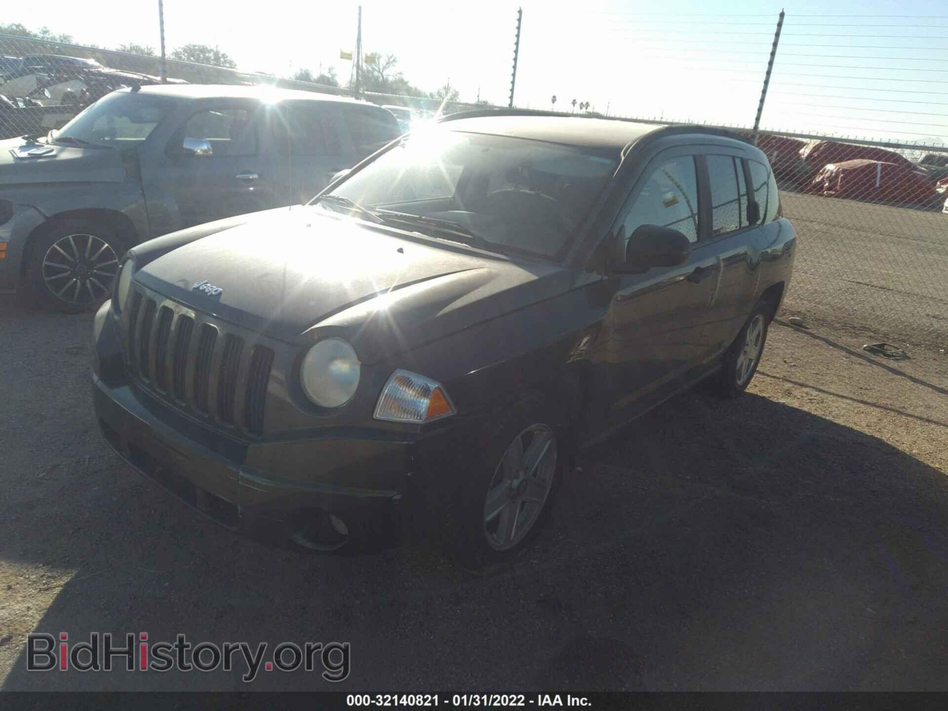 2007 JEEP COMPASS - VIN: 1J8FF47W47D122723 - Фото 2