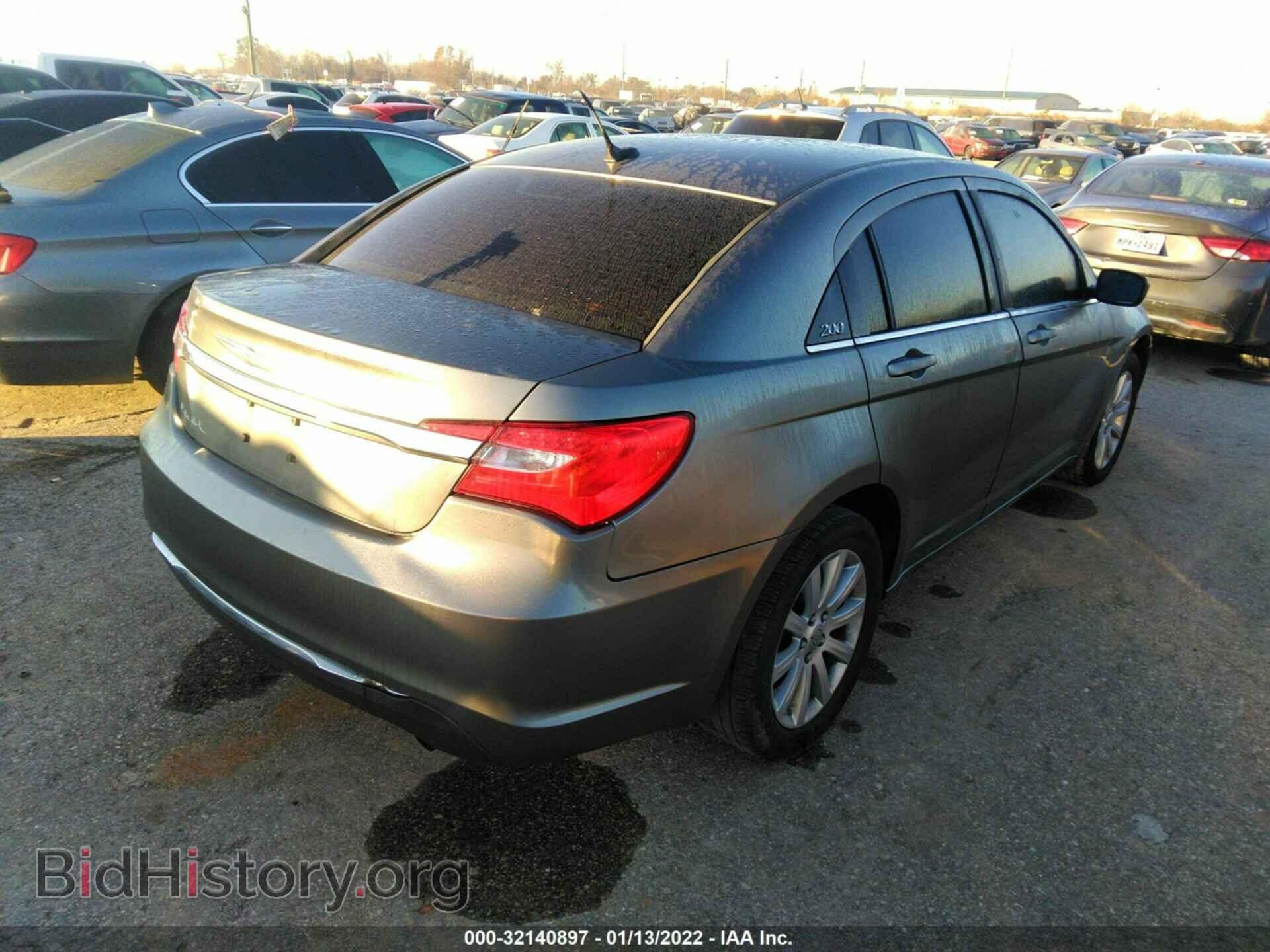 2012 CHRYSLER 200 - VIN: 1C3CCBBB4CN278409 - Фото 4