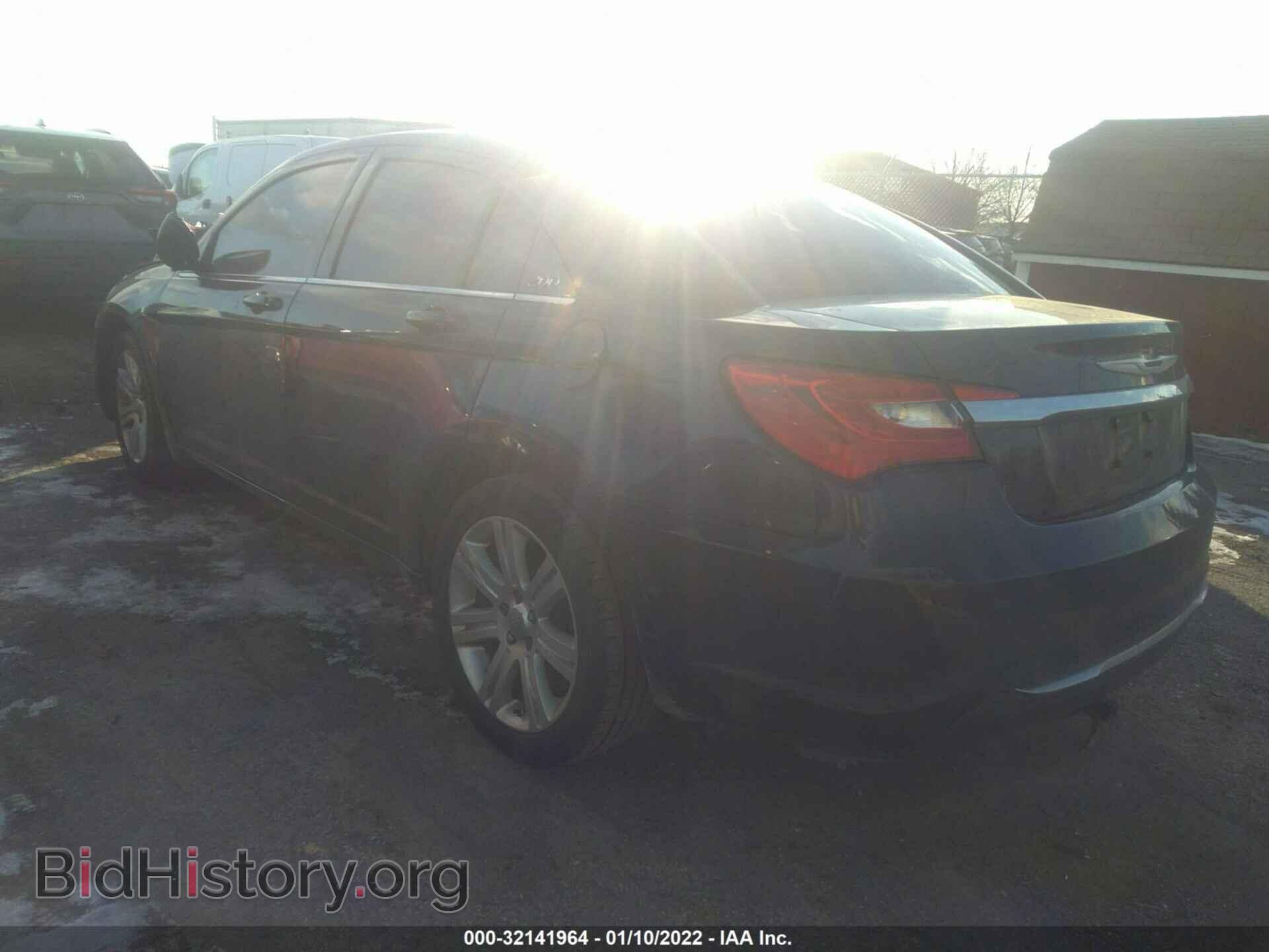 2012 CHRYSLER 200 - VIN: 1C3CCBBB9CN132099 - Photo 3