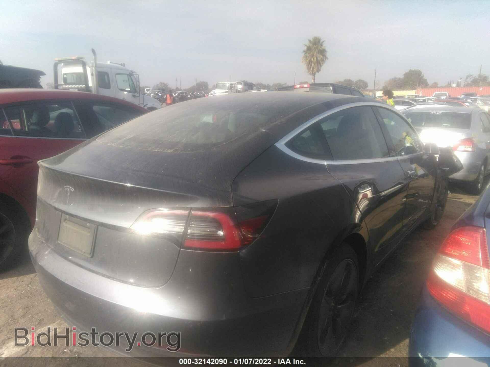 2019 TESLA MODEL 3 - VIN: 5YJ3E1EA8KF400477 - Photo 4