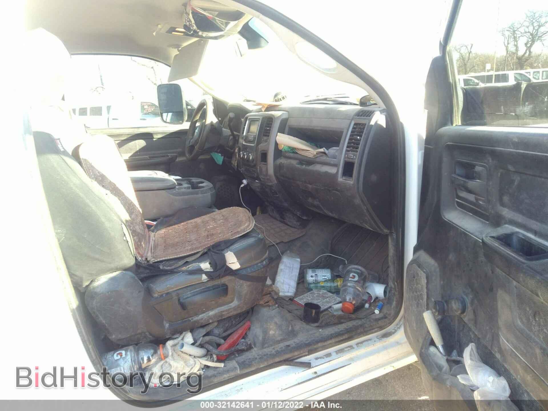 2014 RAM 4500 - VIN: 3C7WRKBL2EG192160 - Photo 5