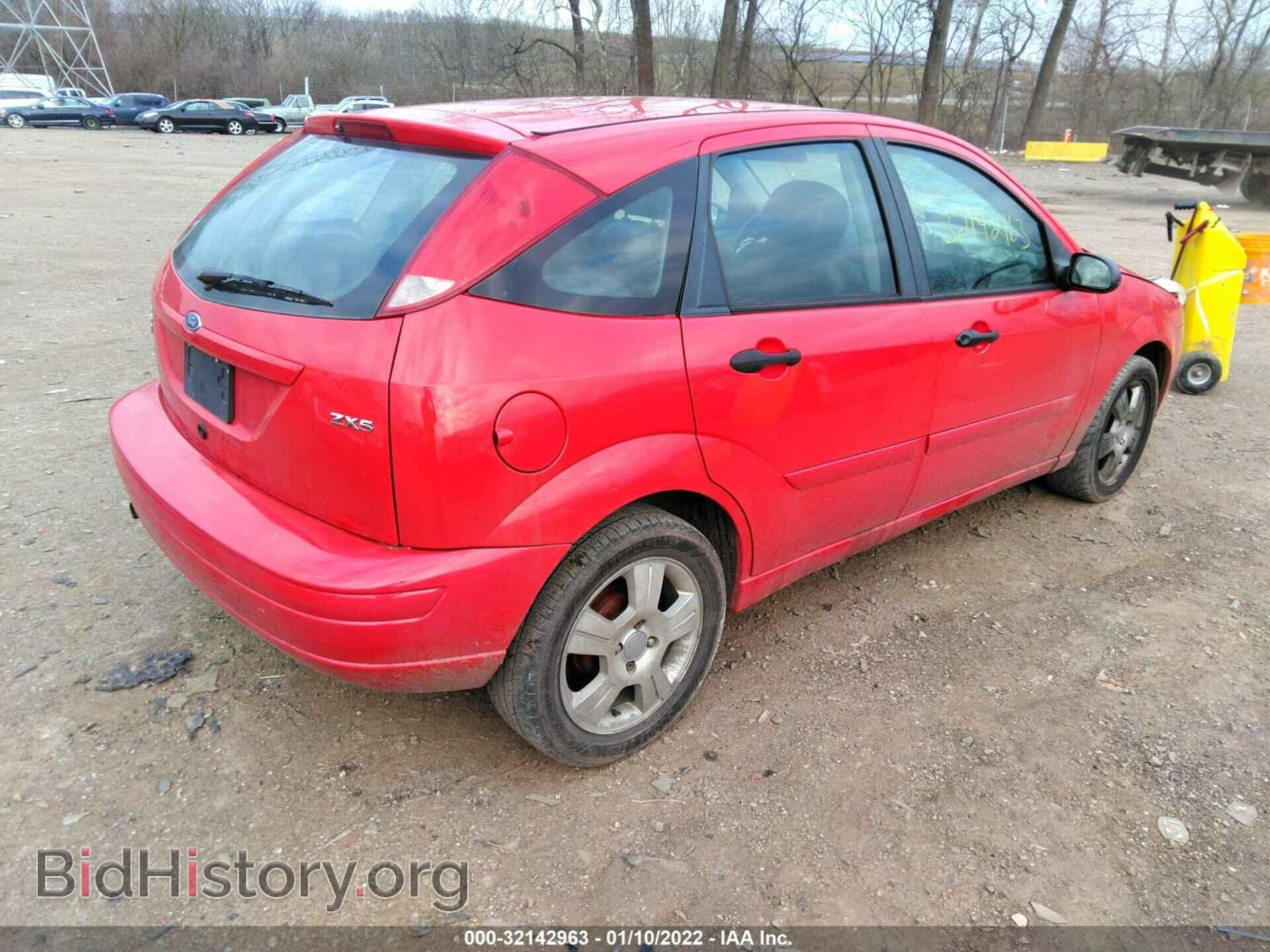 2006 FORD FOCUS - VIN: 1FAFP37N26W145593 - Фото 4