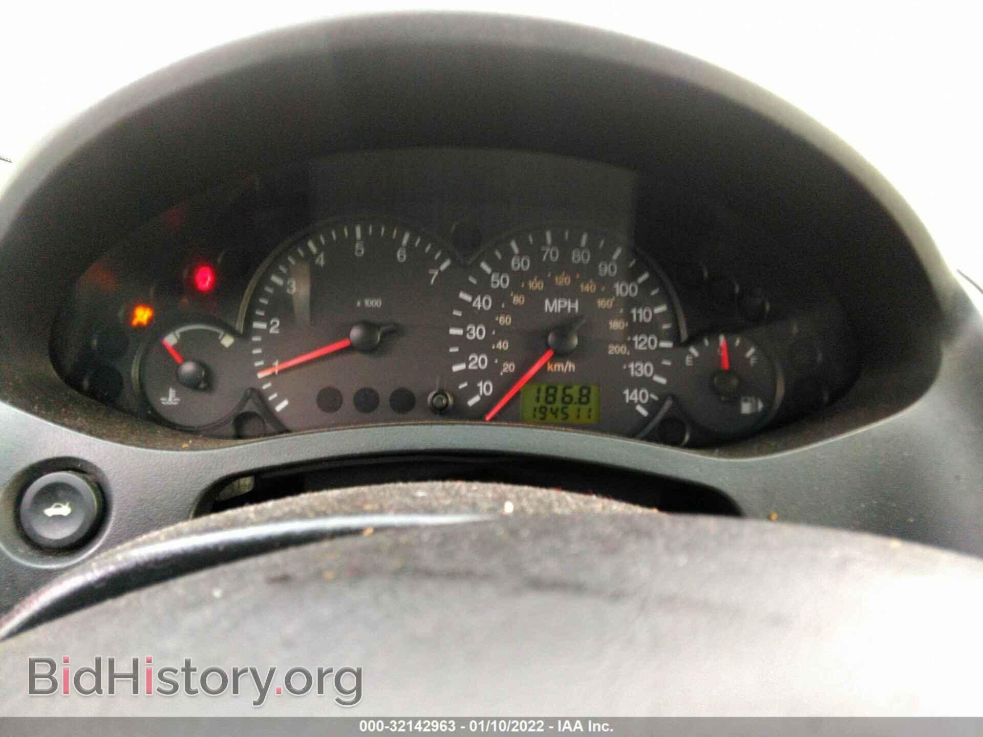 2006 FORD FOCUS - VIN: 1FAFP37N26W145593 - Фото 7