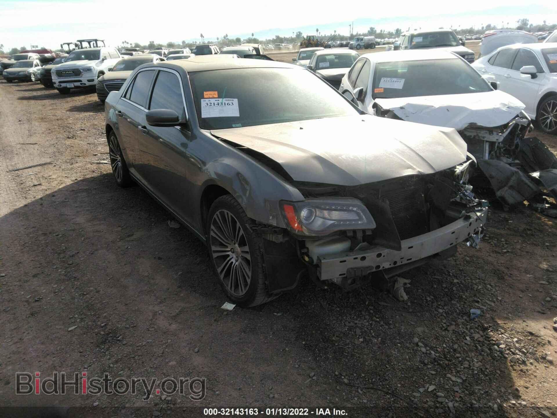 2012 CHRYSLER 300 - VIN: 2C3CCADT2CH138318 - Фото 6