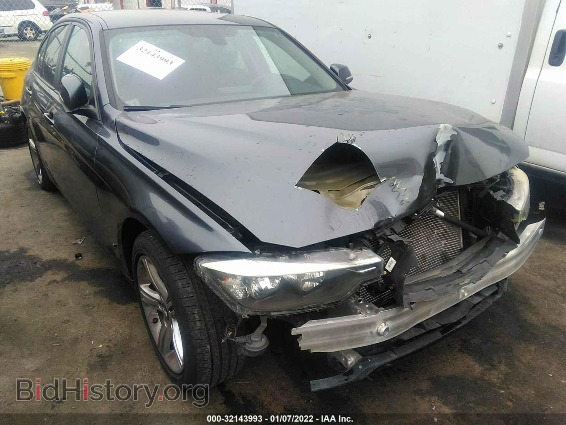Photo WBA3C1C55DK104346 - BMW 3 SERIES 2013