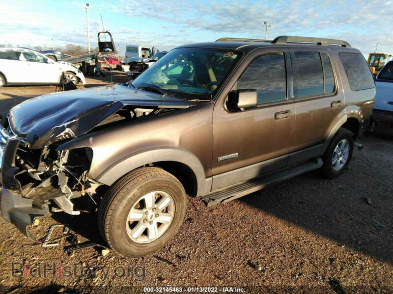 2006 Ford EXPLORER (VIN 1FMEU63E36UA93534) — photo 2 of 10