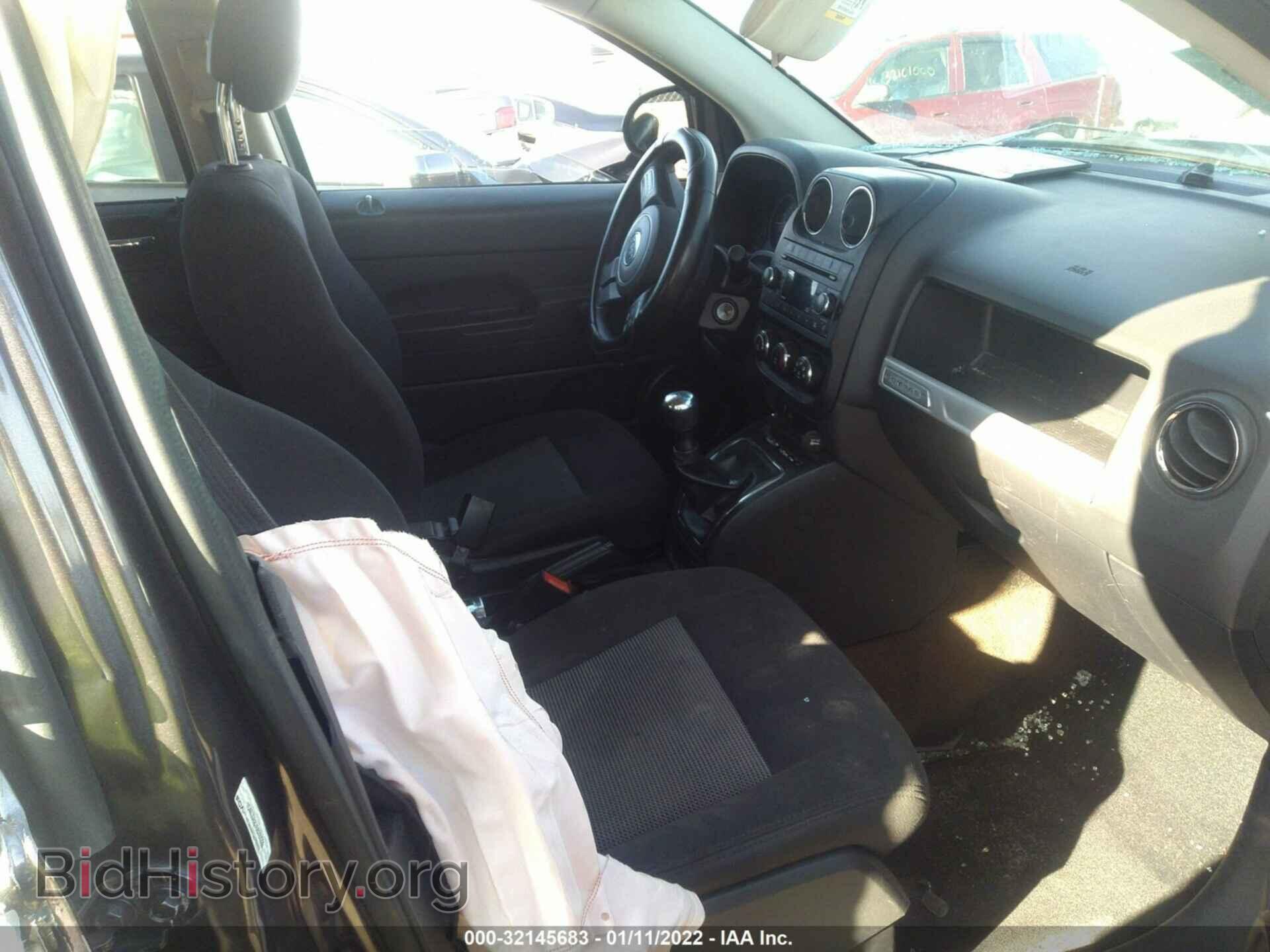 2016 JEEP COMPASS - VIN: 1C4NJDBB7GD724330 - Фото 5