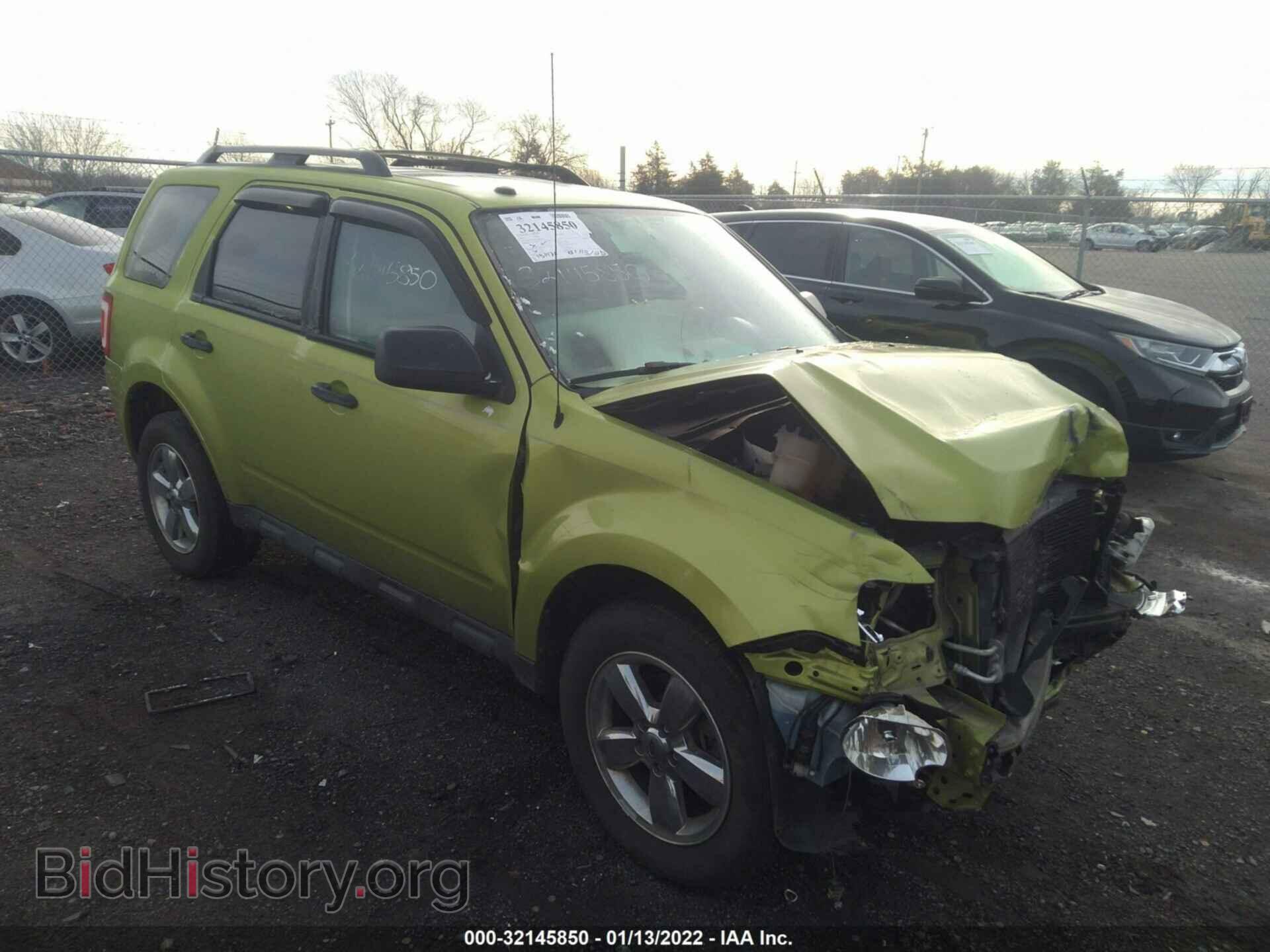 Фотография 1FMCU9DG9CKB21143 - FORD ESCAPE 2012