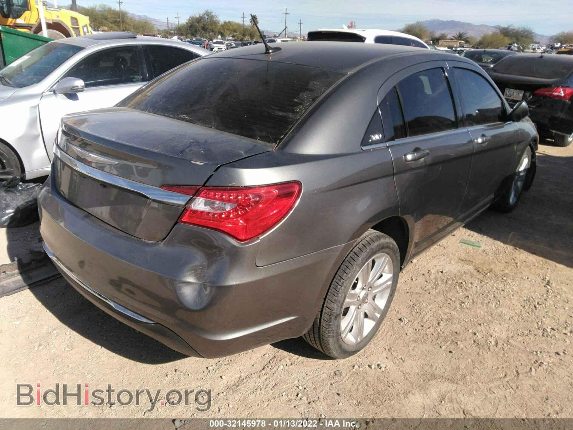 2013 CHRYSLER 200 - VIN: 1C3CCBBB0DN592544 - Фото 4