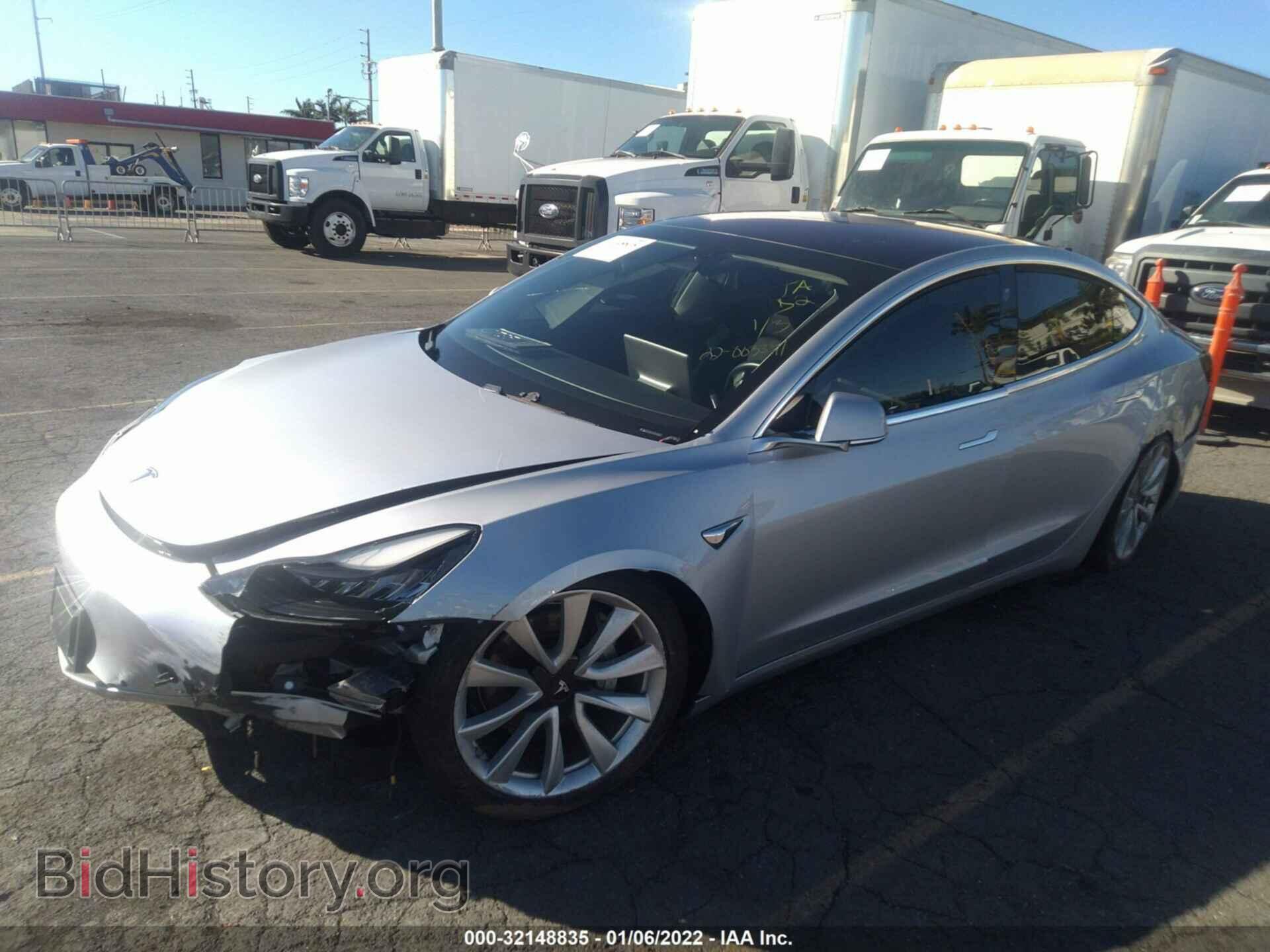 2018 TESLA MODEL 3 - VIN: 5YJ3E1EA7JF048524 - Photo 2