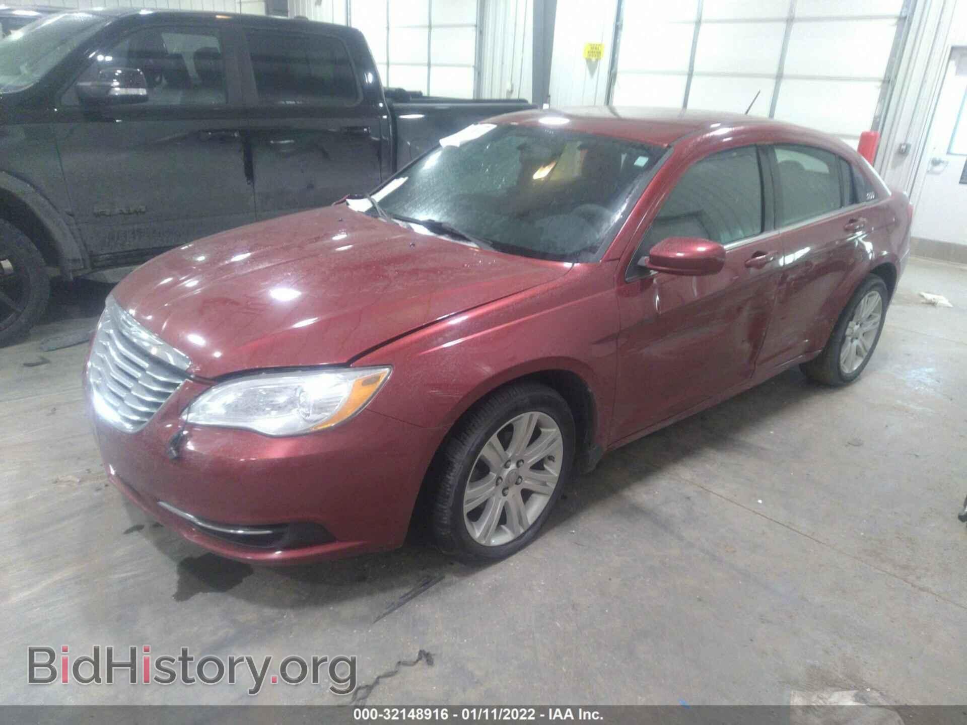 2012 CHRYSLER 200 - VIN: 1C3CCBBB6CN107760 - Photo 2