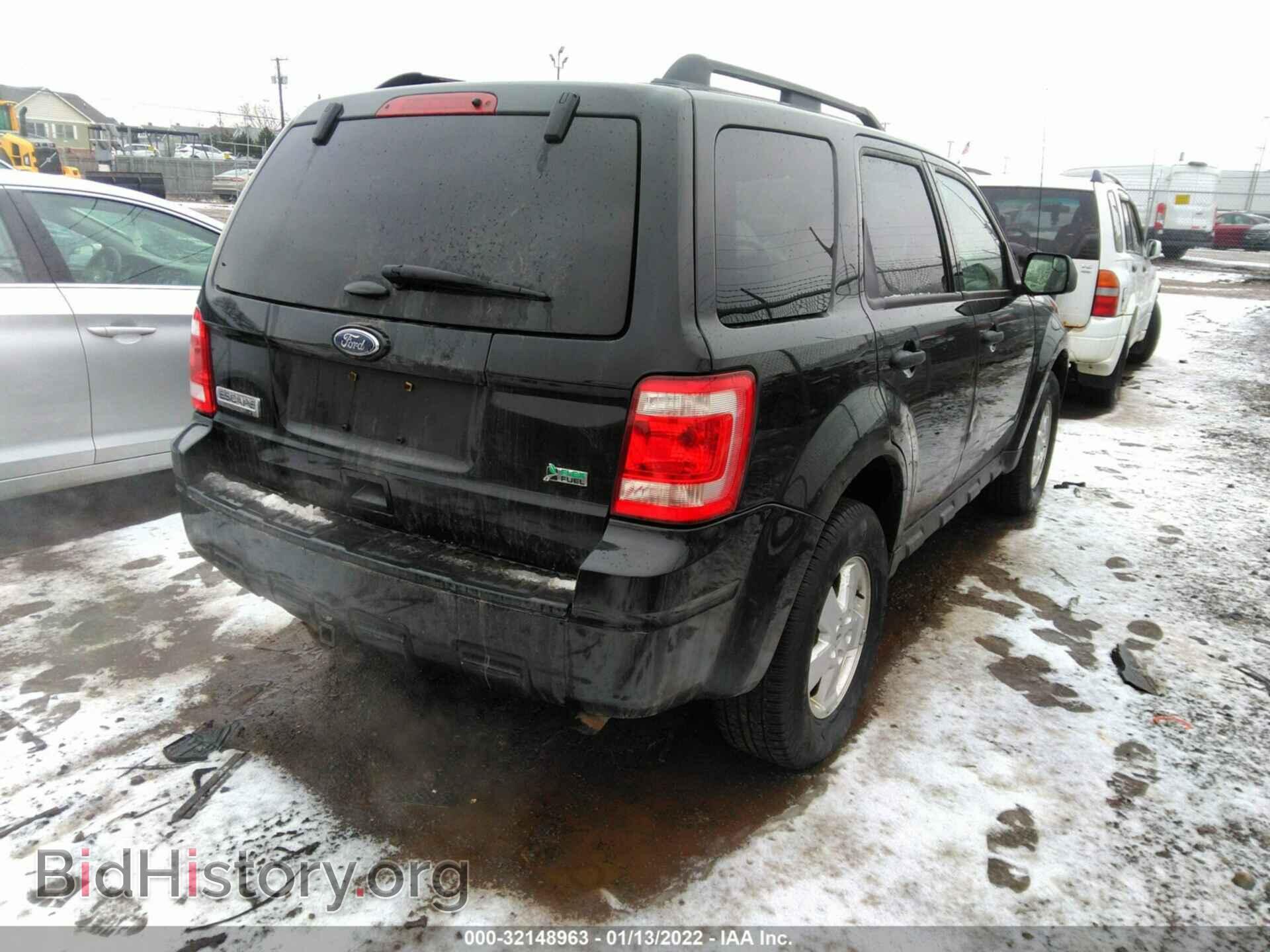 2011 FORD ESCAPE - VIN: 1FMCU9DG0BKC49415 - Фото 4