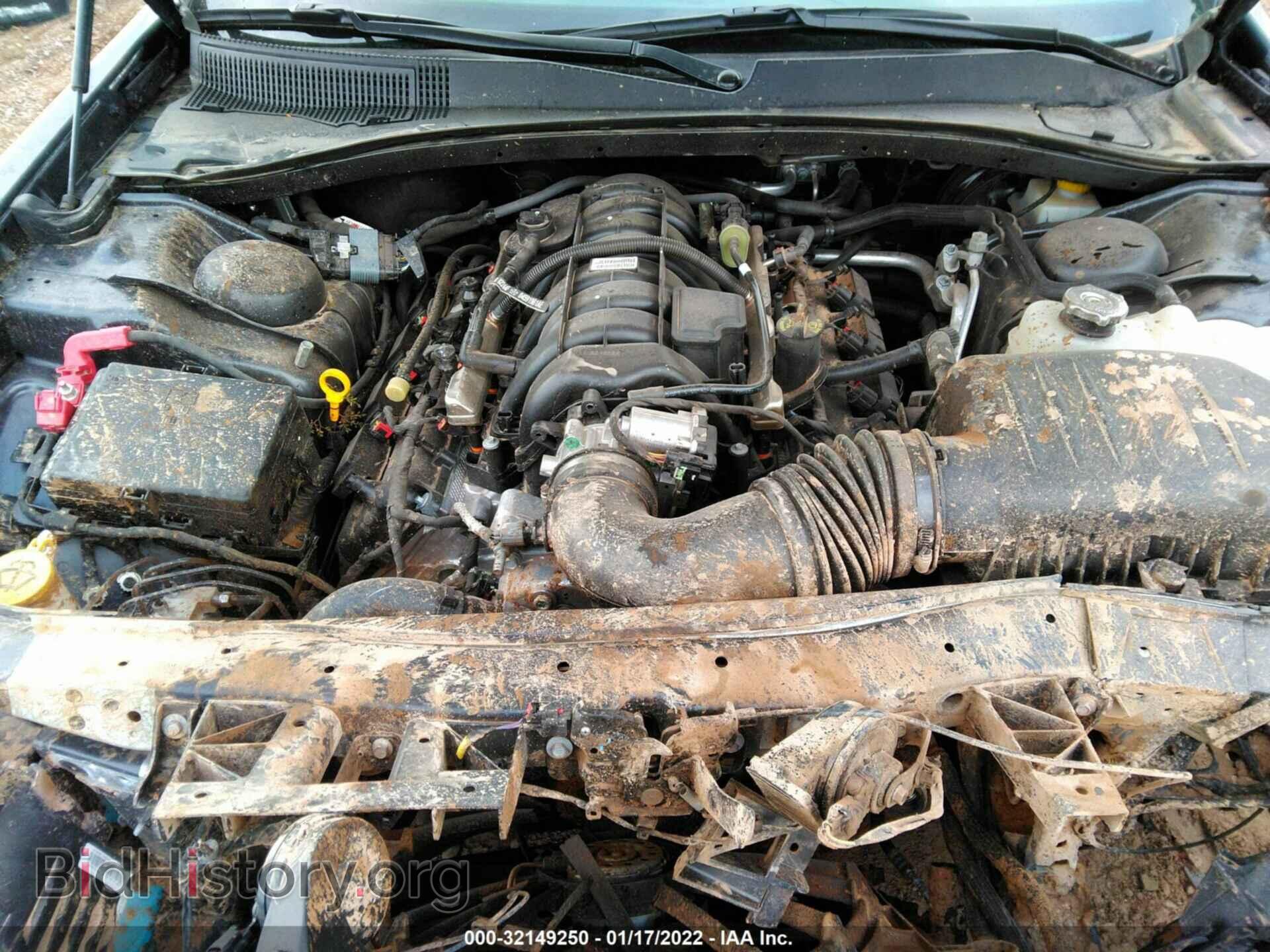 2019 CHRYSLER 300 - VIN: 2C3CCAPT1KH626797 - Фото 10