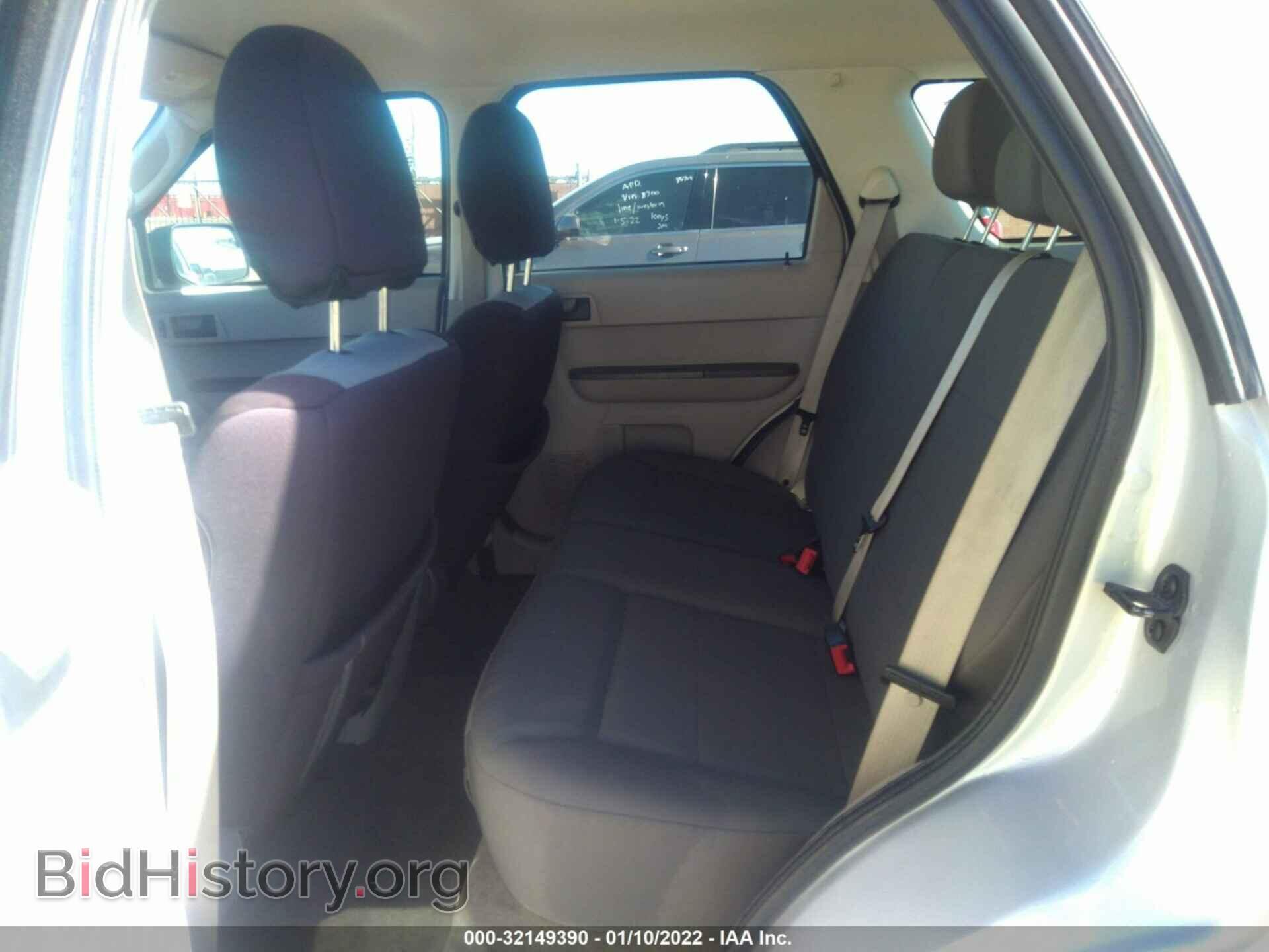 2011 FORD ESCAPE - VIN: 1FMCU0C76BKB59067 - Фото 8