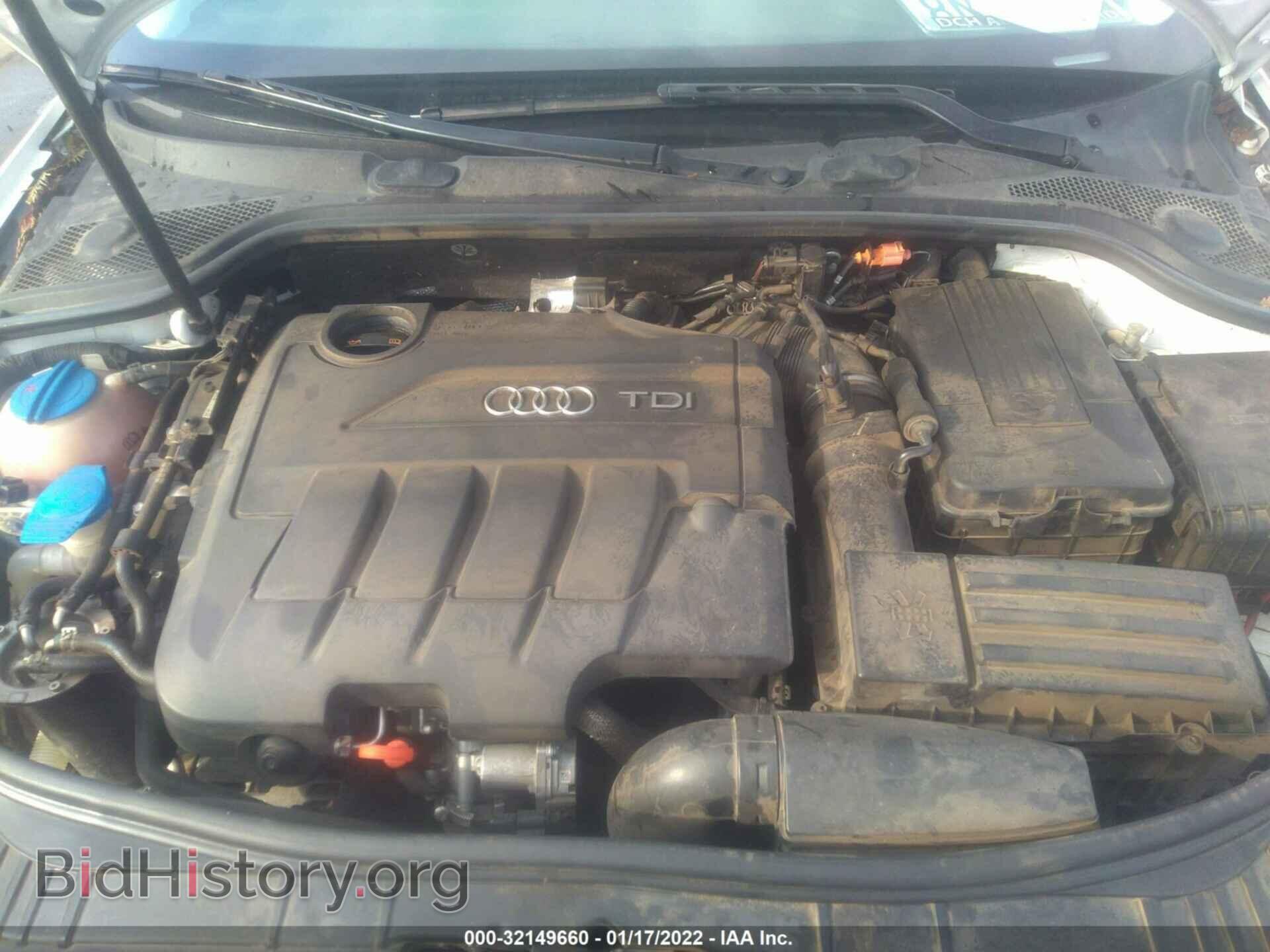 2011 AUDI A3 - VIN: WAUBJAFMXBA131517 - Фото 10