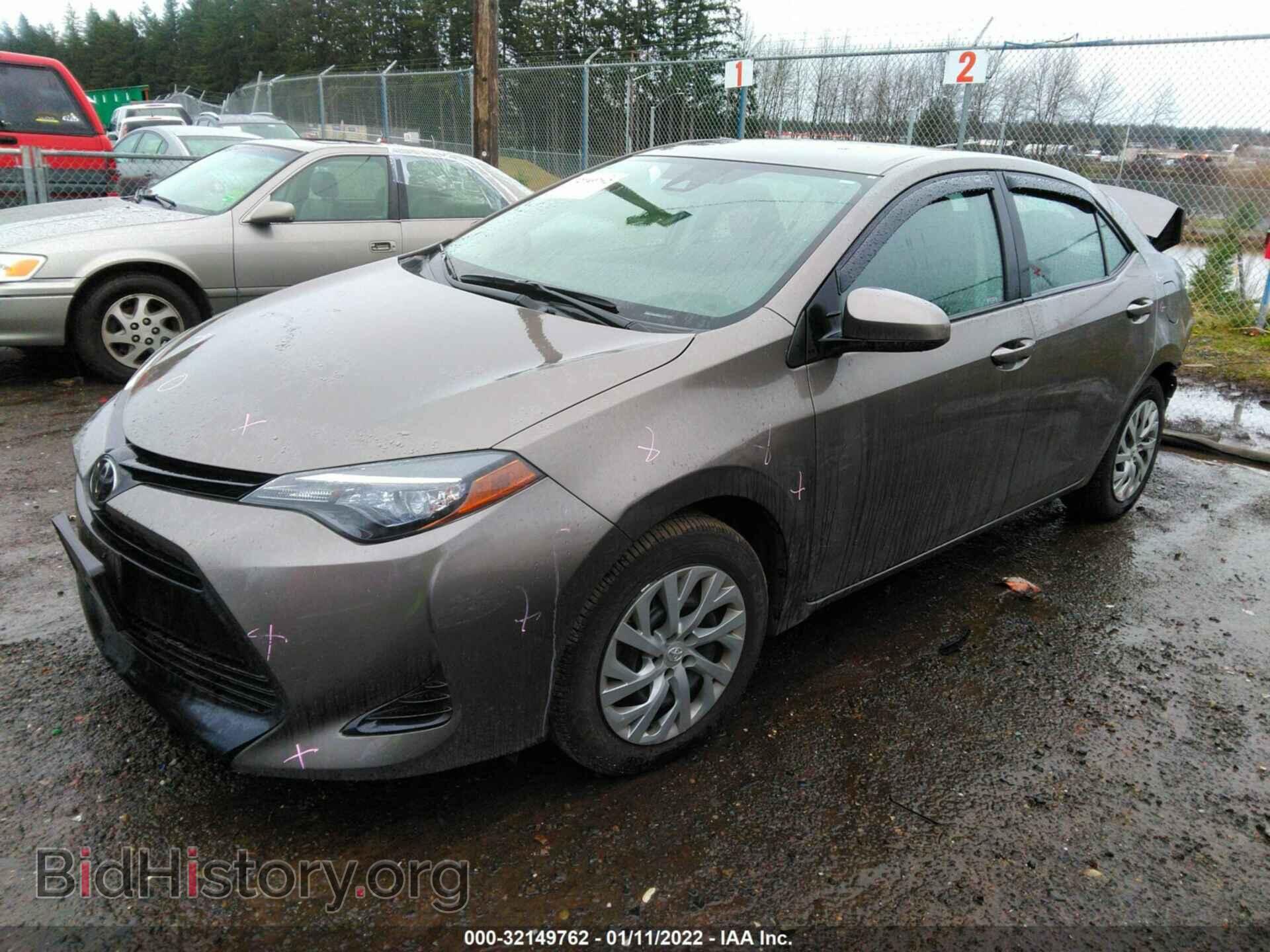 2017 TOYOTA COROLLA - VIN: 2T1BURHE2HC749997 - Photo 2
