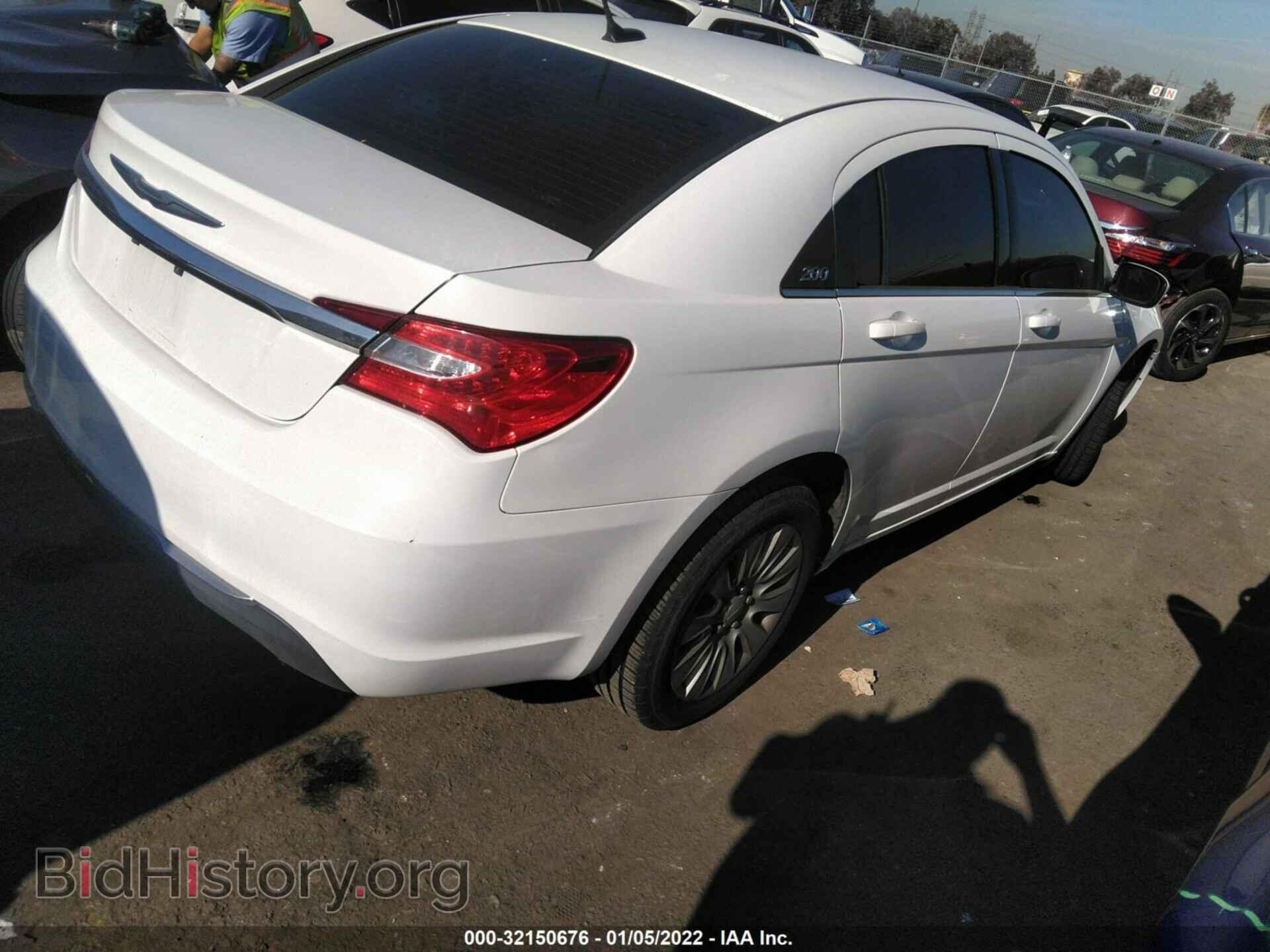 2012 CHRYSLER 200 - VIN: 1C3CCBAB1CN319841 - Фото 4