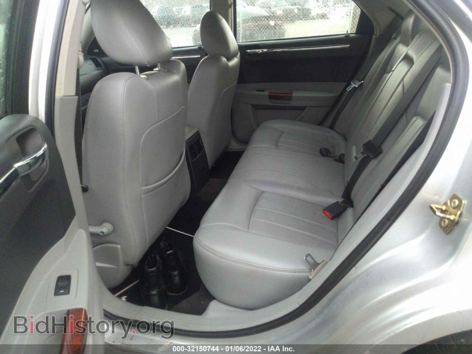 2006 CHRYSLER 300 - VIN: 2C3LK63H76H345255 - Фото 8