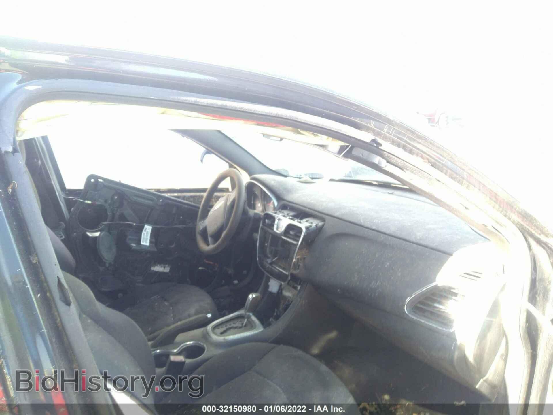 2013 CHRYSLER 200 - VIN: 1C3CCBAB7DN559641 - Фото 5