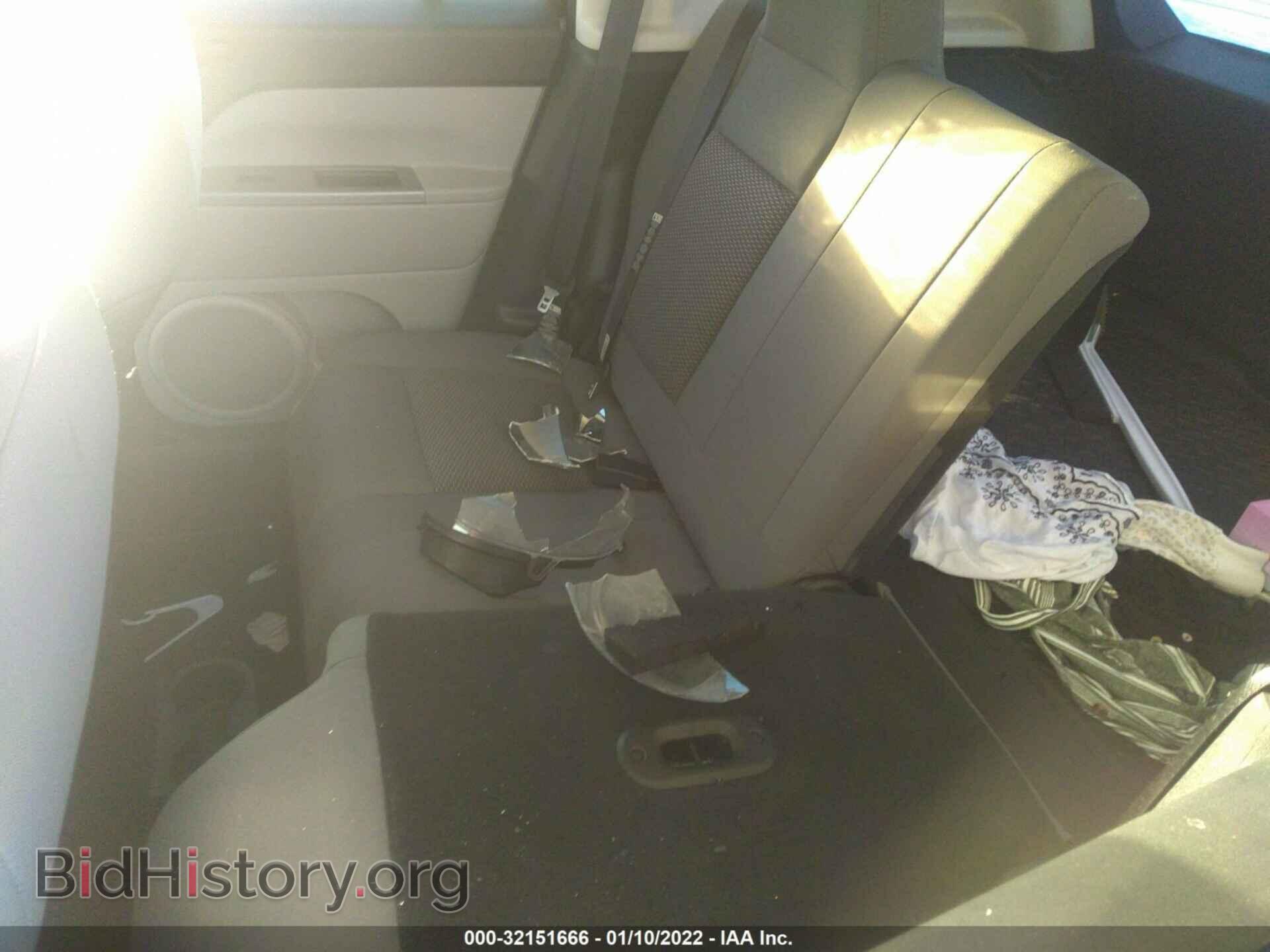 2007 JEEP COMPASS - VIN: 1J8FF47W87D264928 - Фото 8