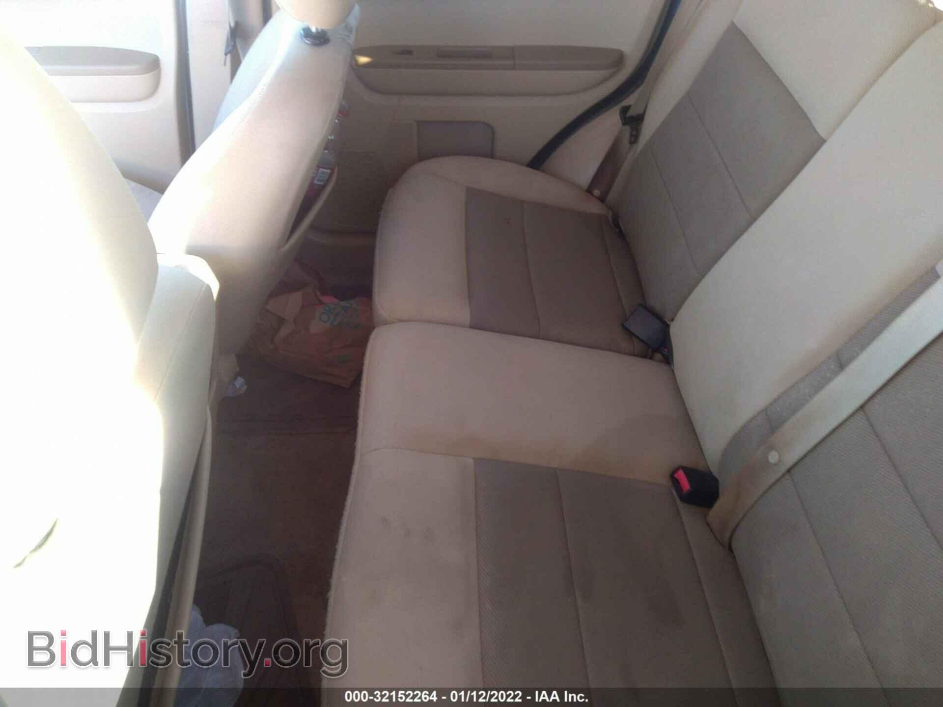 2008 FORD ESCAPE - VIN: 1FMCU03128KB27169 - Фото 8