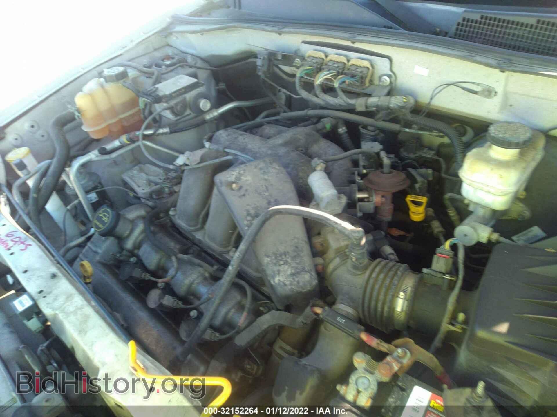 2008 FORD ESCAPE - VIN: 1FMCU03128KB27169 - Фото 10