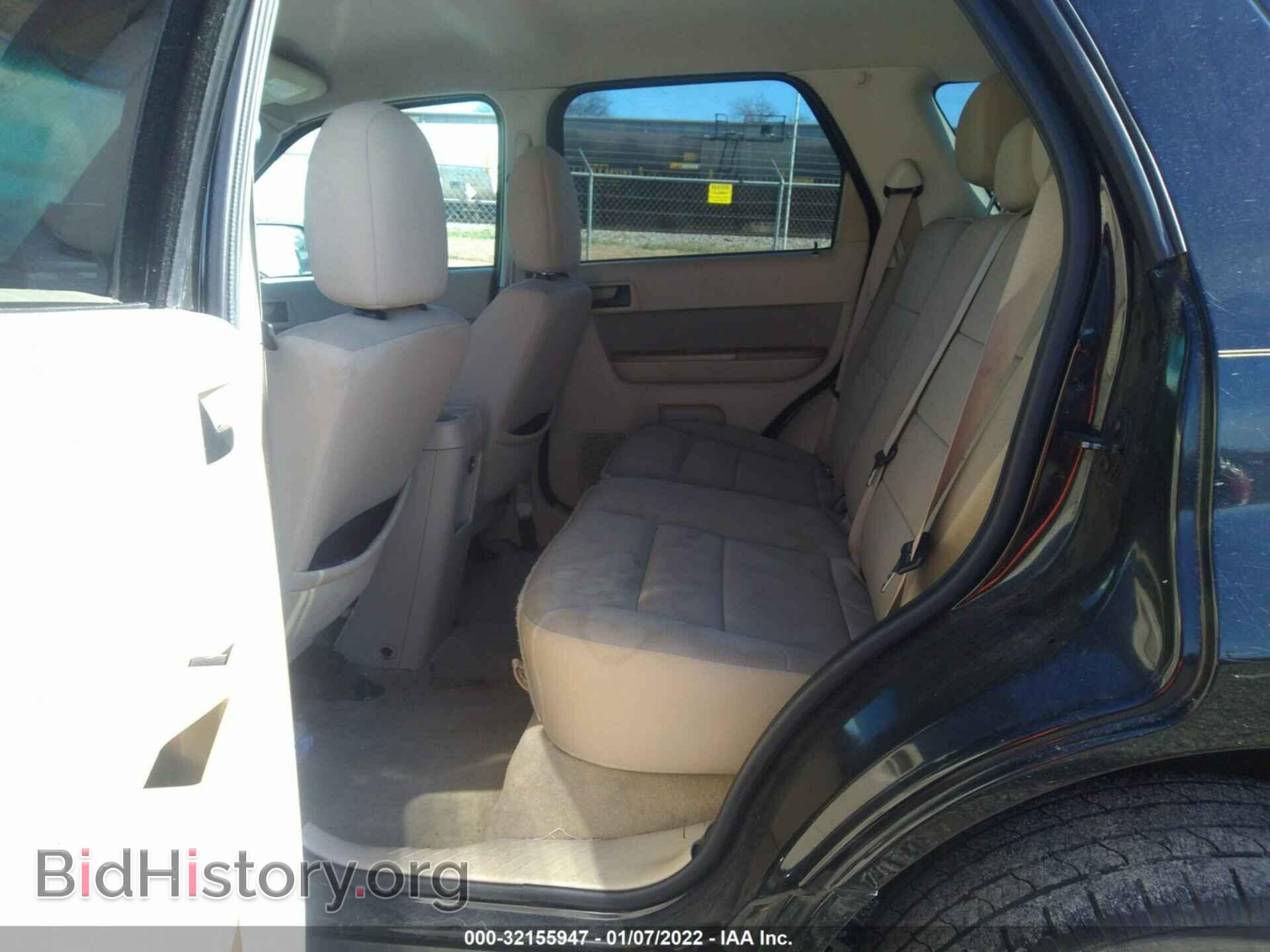 2010 FORD ESCAPE - VIN: 1FMCU9D71AKC85256 - Фото 8