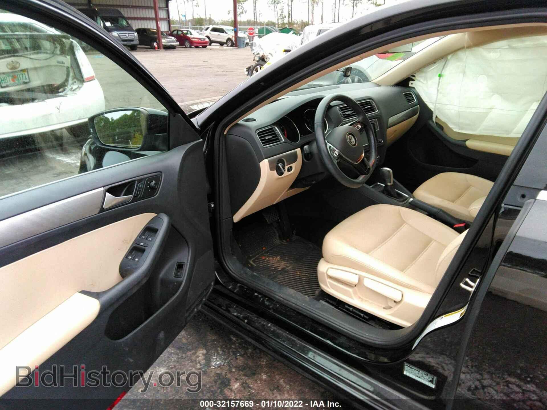2017 VOLKSWAGEN JETTA - VIN: 3VWDB7AJ5HM322411 - Фото 5