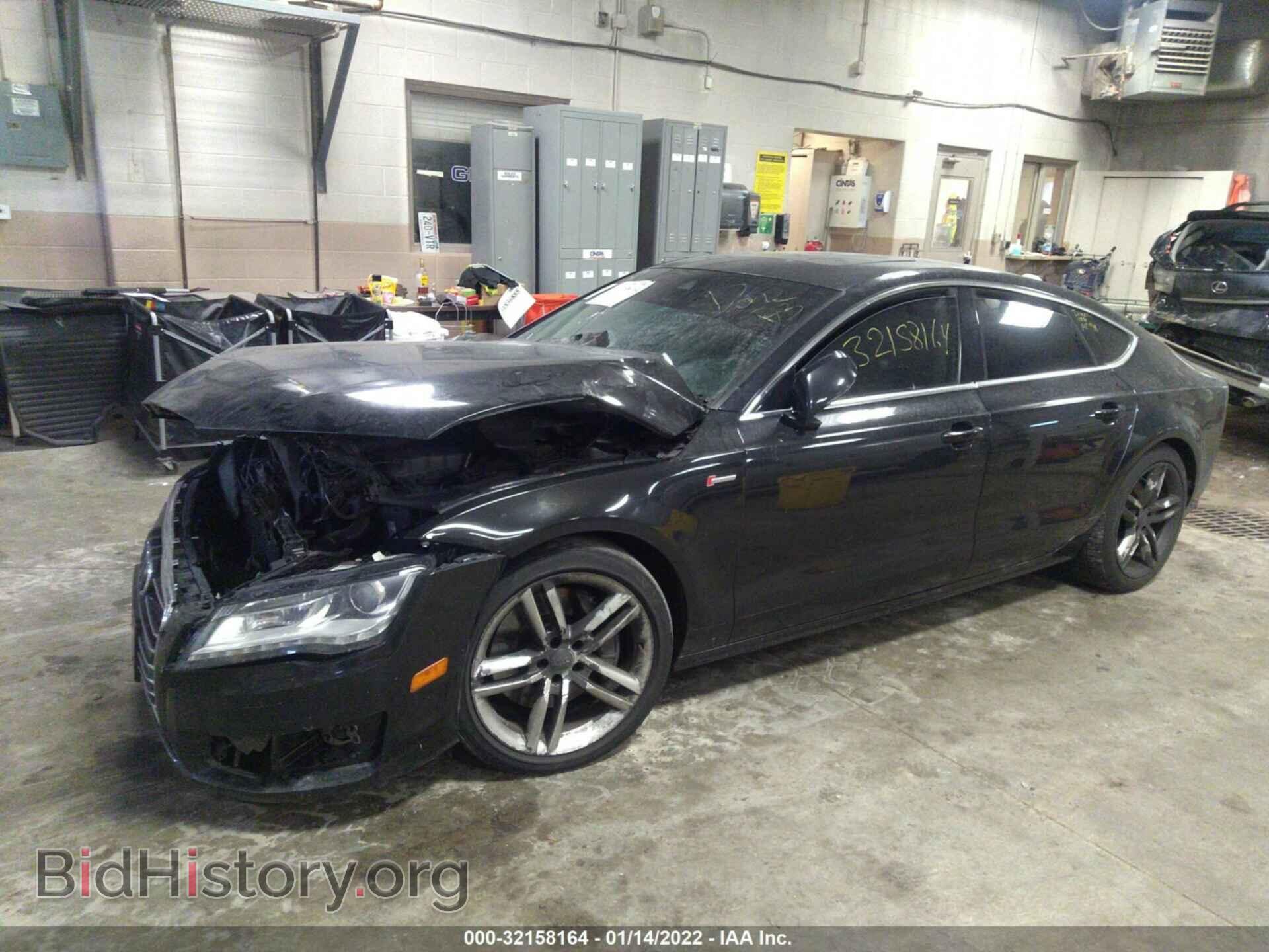 2012 AUDI A7 - VIN: WAUSGAFC0CN005103 - Photo 2