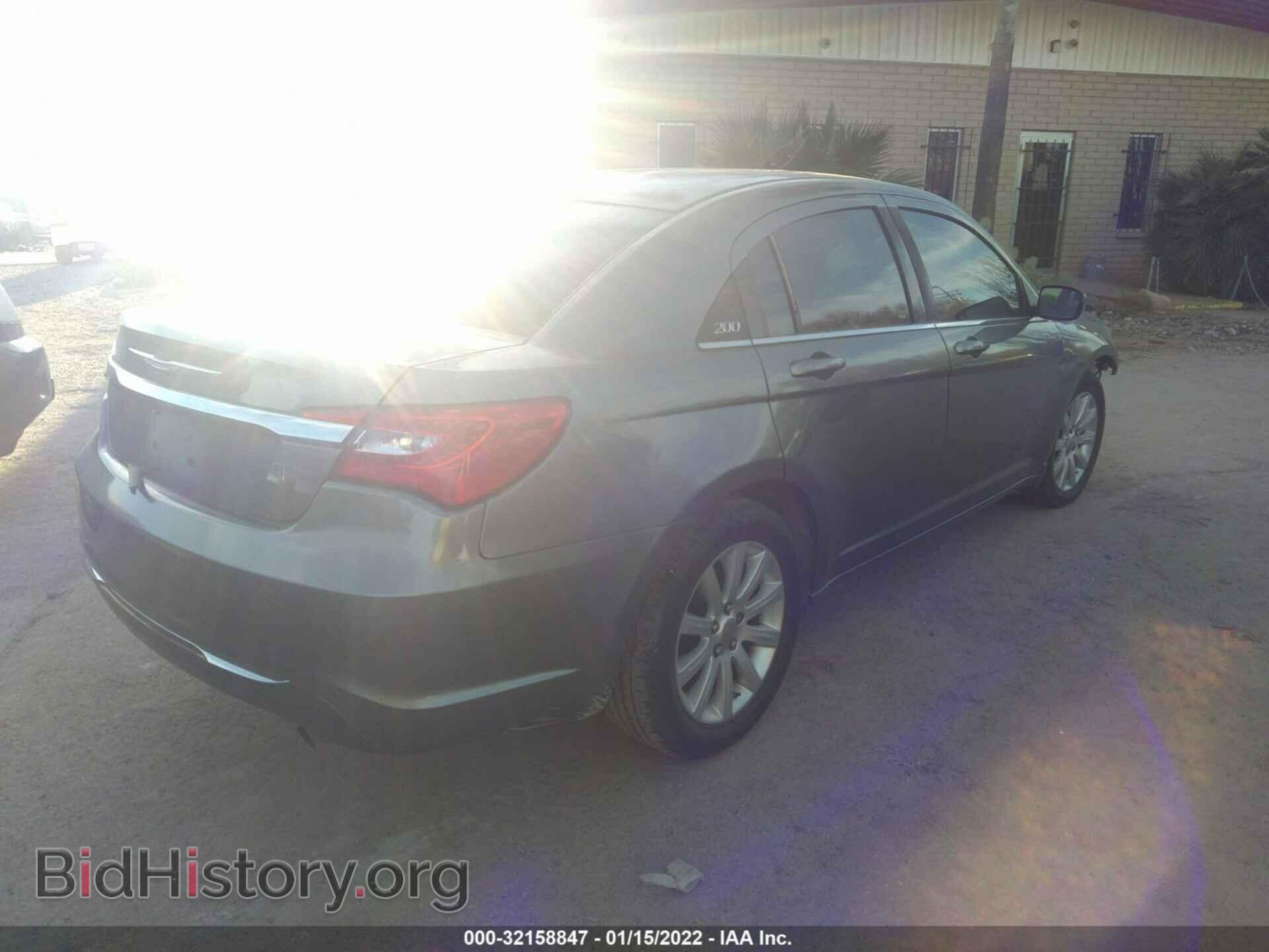 2013 CHRYSLER 200 - VIN: 1C3CCBBB4DN596998 - Фото 4